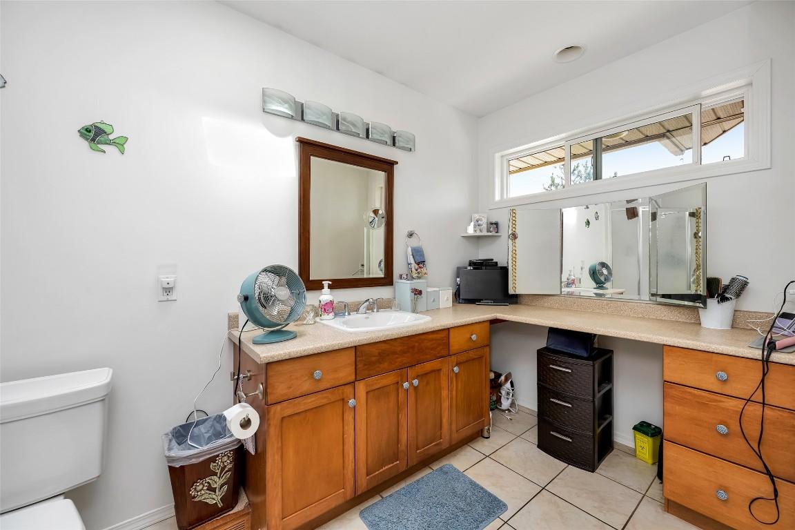 









16864


Gatzke

Road,
Oyama,




BC
V4V 2J1

