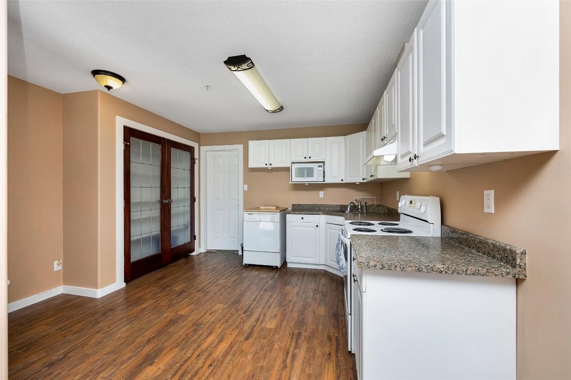 









16864


Gatzke

Road,
Oyama,




BC
V4V 2J1

