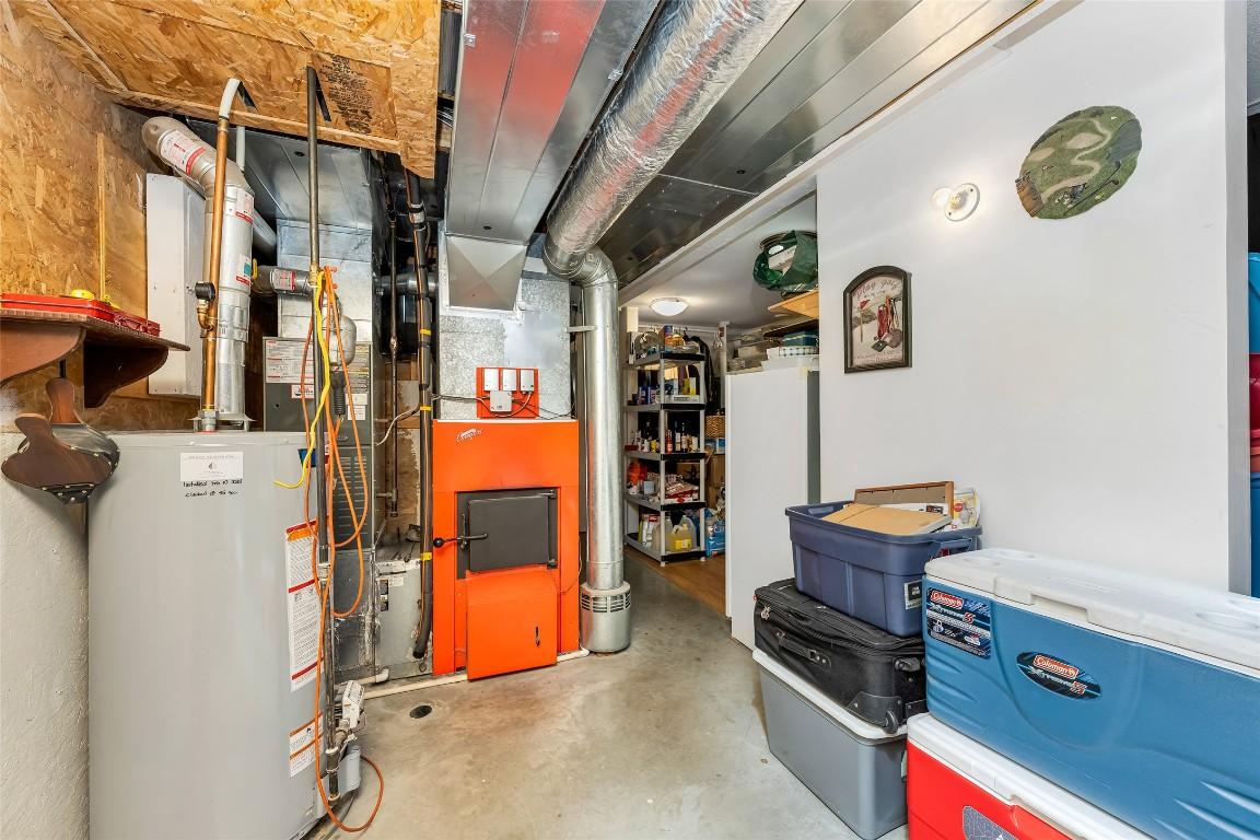 









16864


Gatzke

Road,
Oyama,




BC
V4V 2J1

