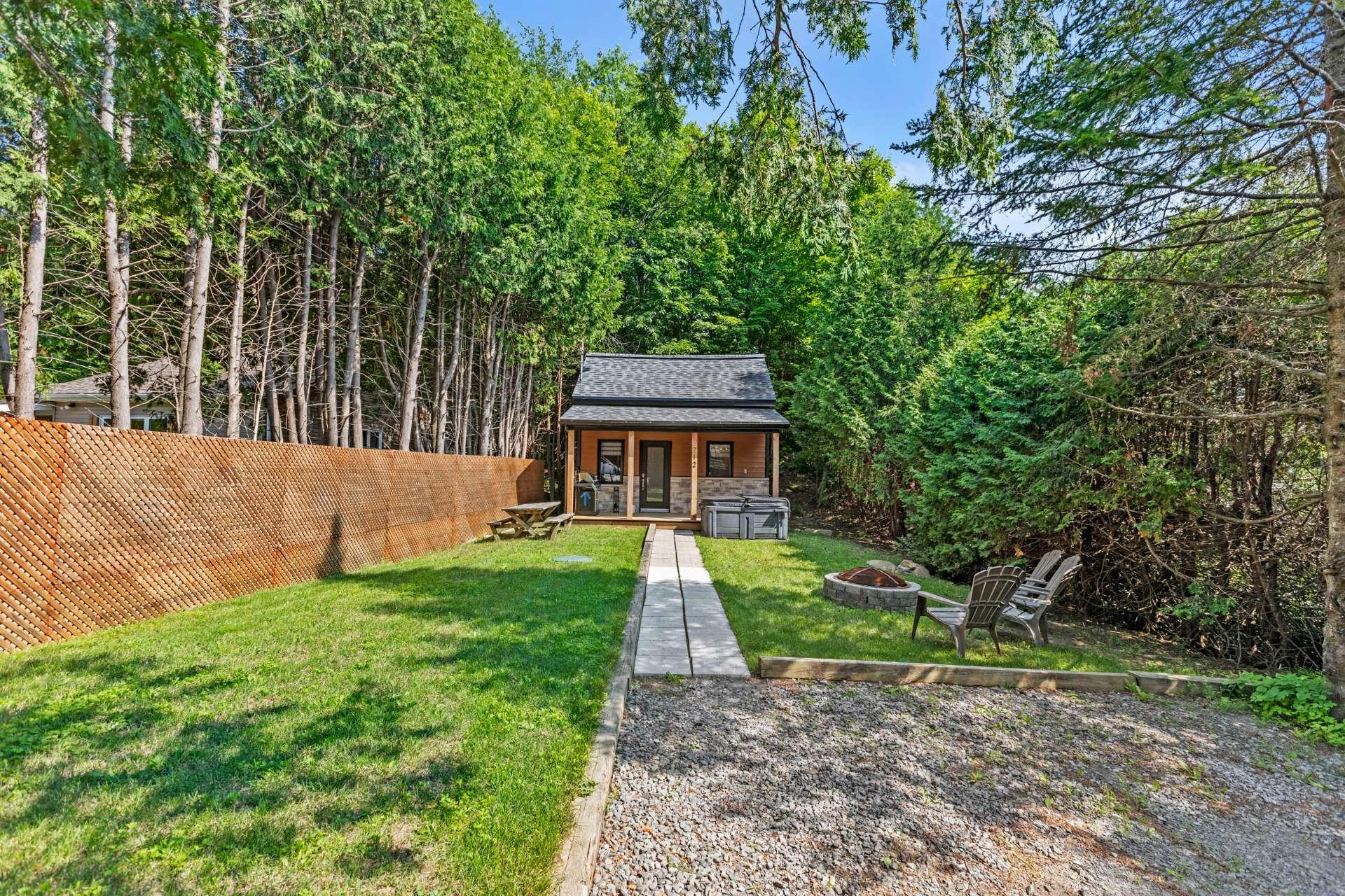 









712


Ch. de Ste-Anne-des-Lacs

,
Sainte-Anne-des-Lacs,




QC
J0R1B0

