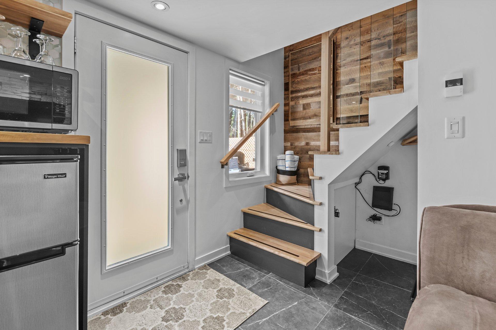 









712


Ch. de Ste-Anne-des-Lacs

,
Sainte-Anne-des-Lacs,




QC
J0R1B0

