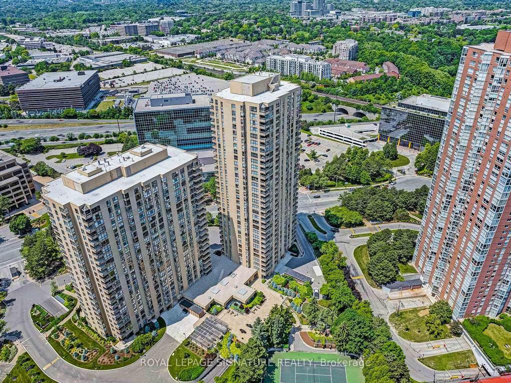 









3


Concorde

Place, 3003,
Toronto,




ON
M3C 3K6

