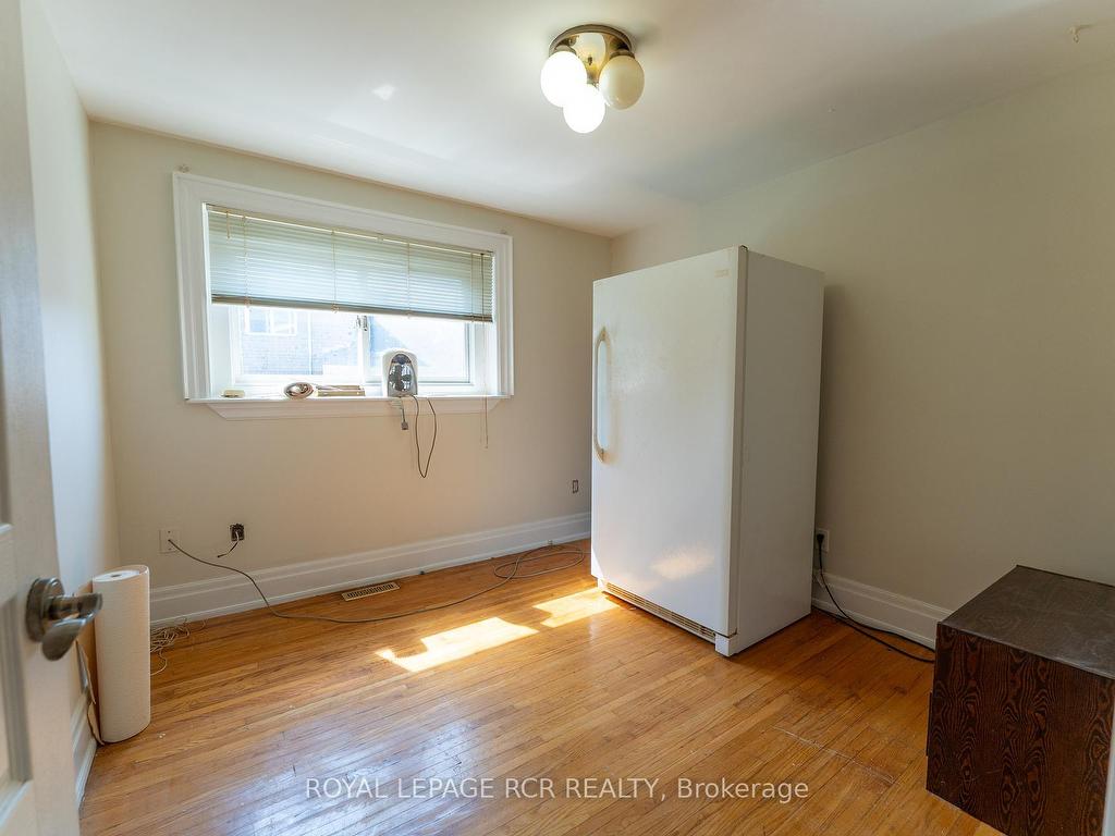 









9


Dunham

Crescent,
Aurora,




ON
L4G 2V3

