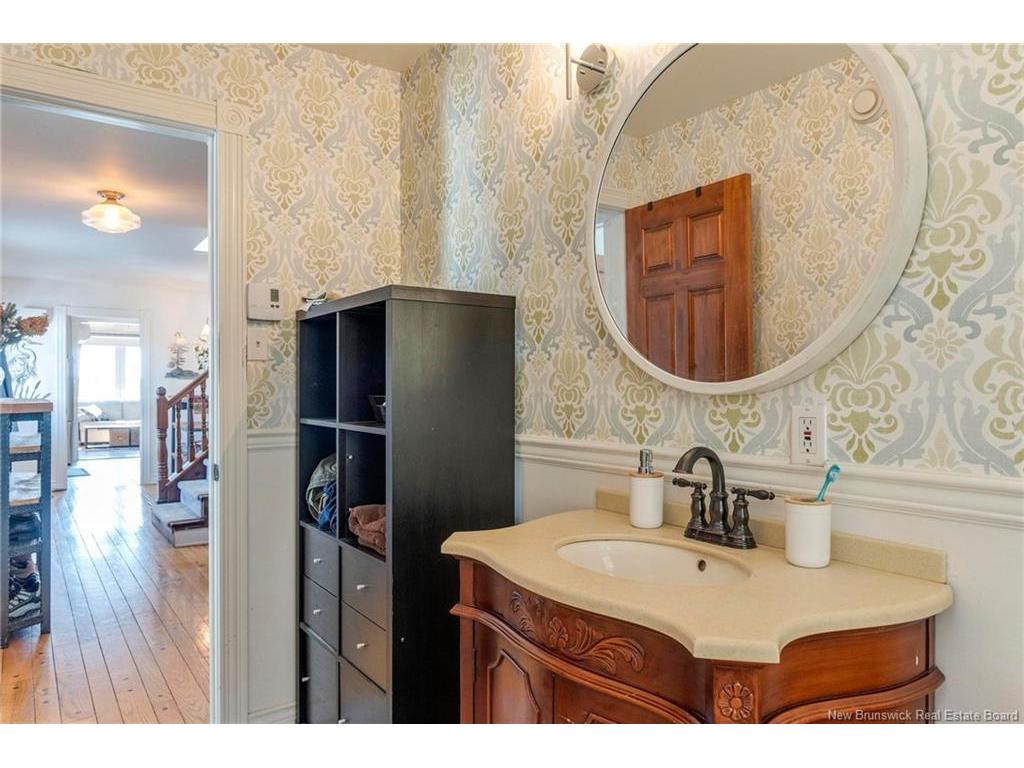 









32


Vale Crest

DR,
Saint John,




NB
E2M 4B7

