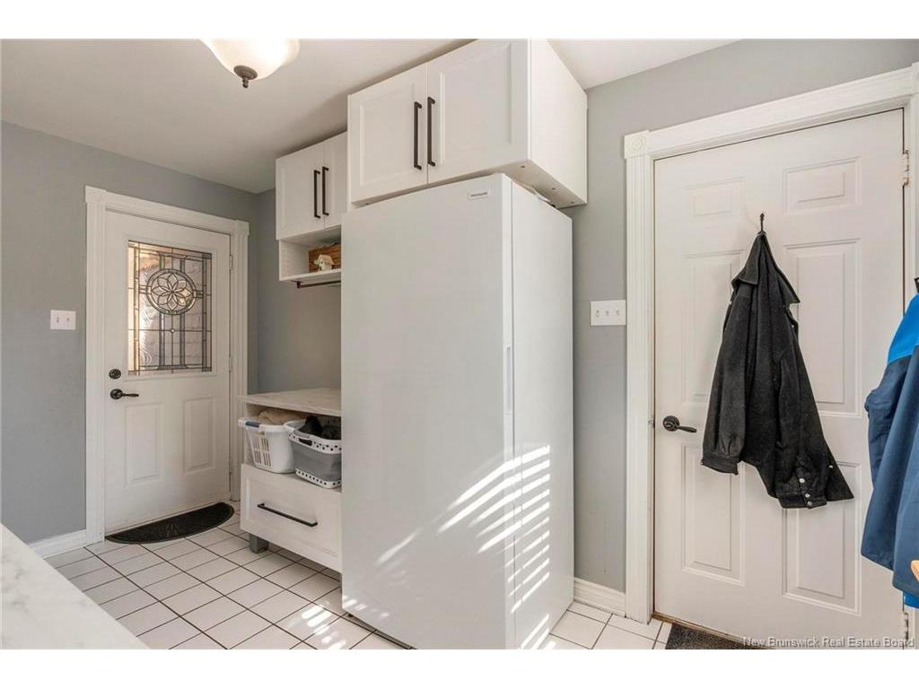 









32


Vale Crest

DR,
Saint John,




NB
E2M 4B7

