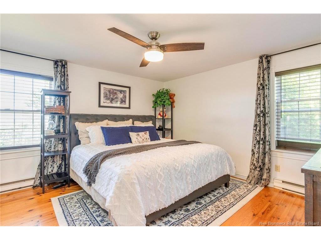 









32


Vale Crest

DR,
Saint John,




NB
E2M 4B7

