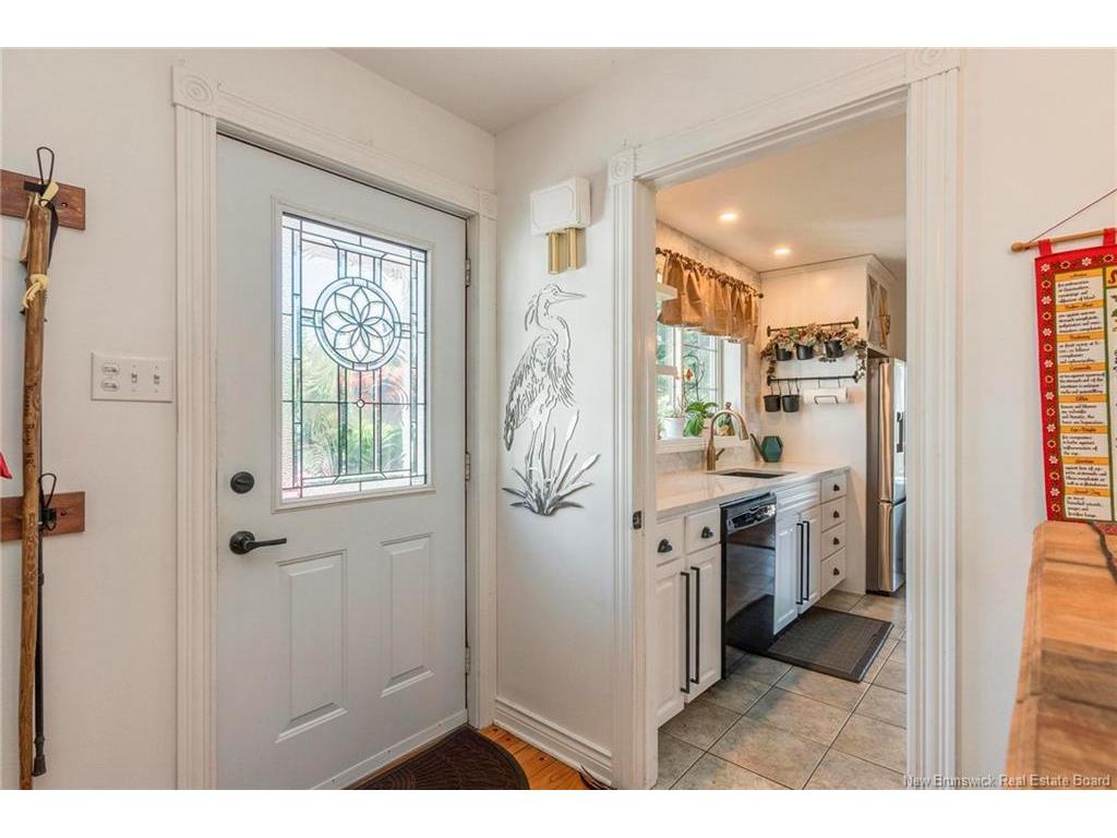 









32


Vale Crest

DR,
Saint John,




NB
E2M 4B7


