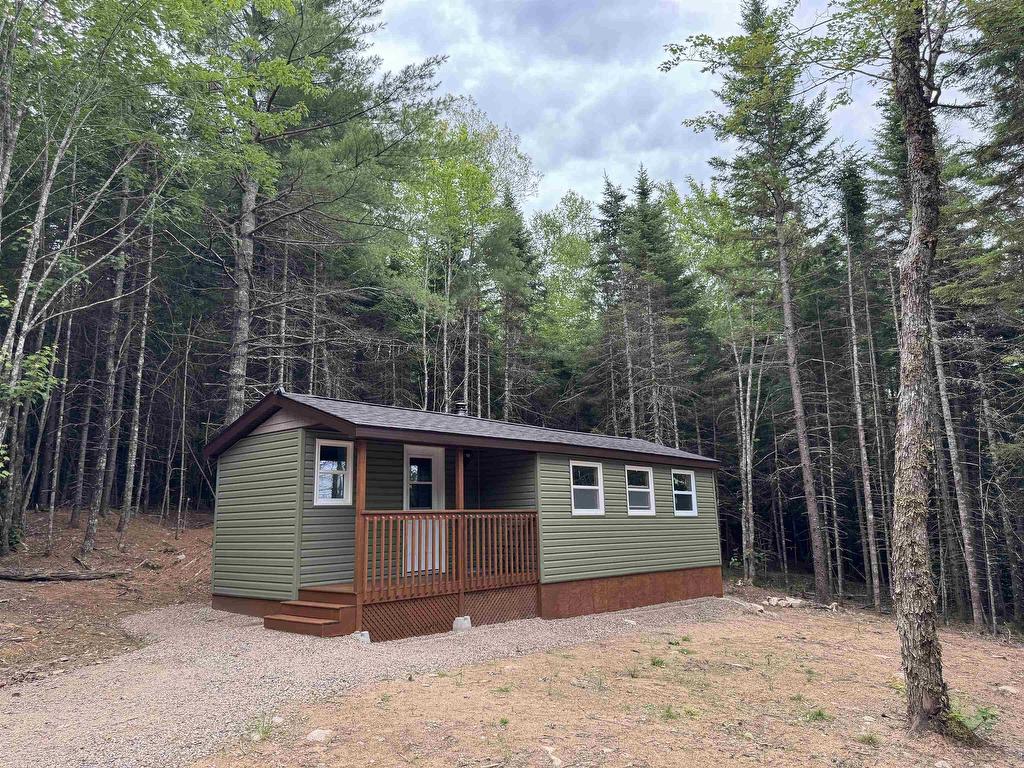 












126 Middle Lake South Road

,
Vaughan,







NS
B0N 2T0

