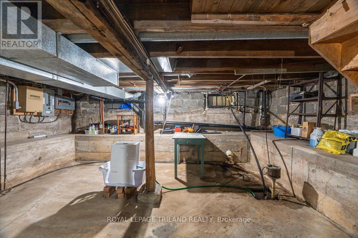 












21 ELGIN STREET

,
Southwest Middlesex (Appin),




Ontario
N0L1A0

