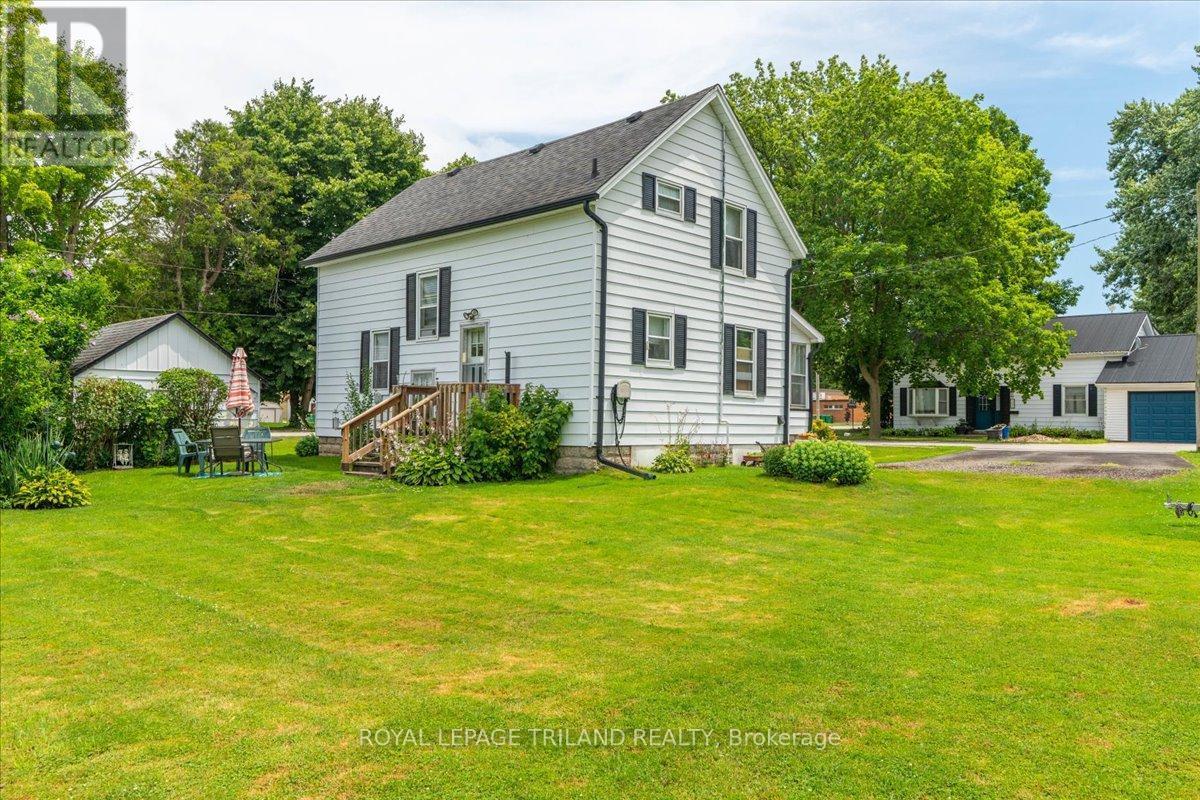 












21 ELGIN STREET

,
Southwest Middlesex (Appin),




Ontario
N0L1A0


