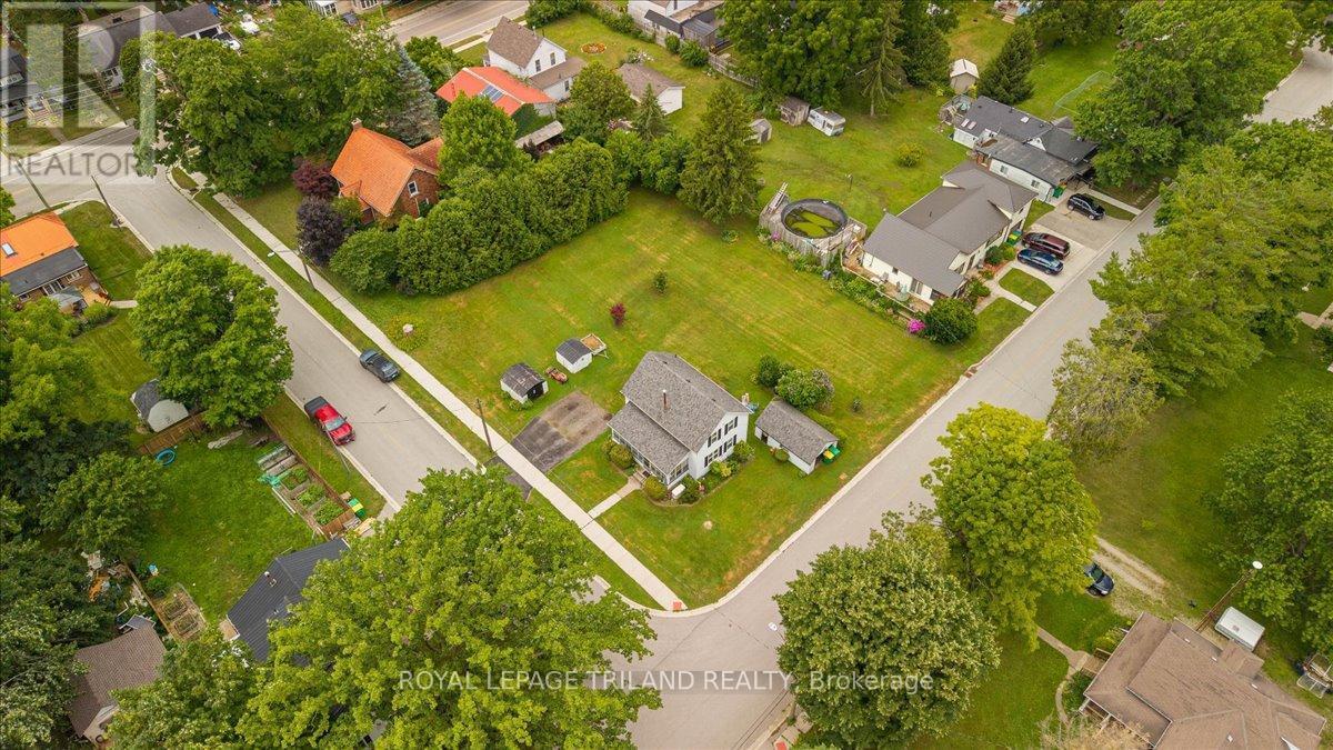 












21 ELGIN STREET

,
Southwest Middlesex (Appin),




Ontario
N0L1A0

