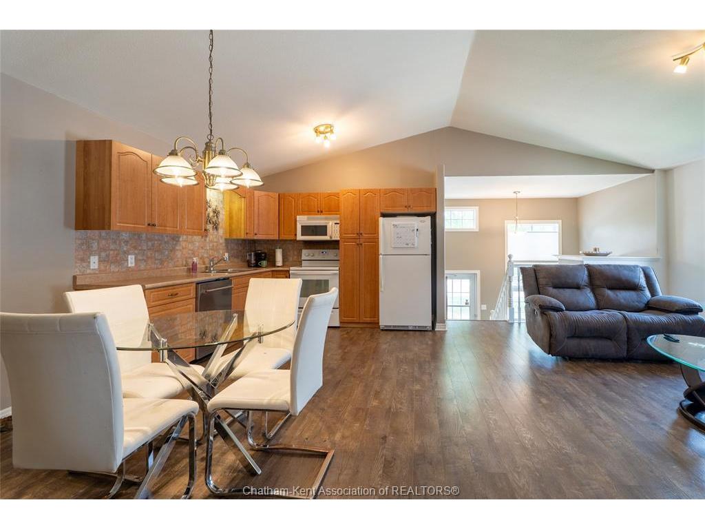 









42


Dale

Drive,
Chatham,




ON
N7L 5R5

