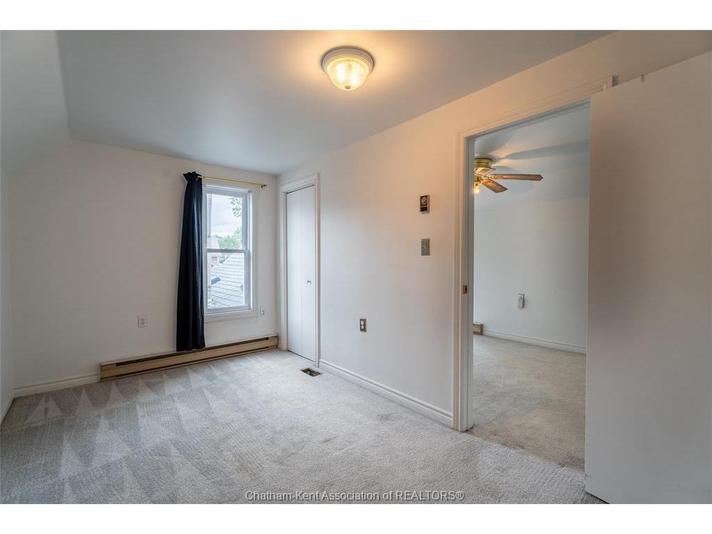 









253


St Clair

Street,
Chatham,




ON
N7L 3J8

