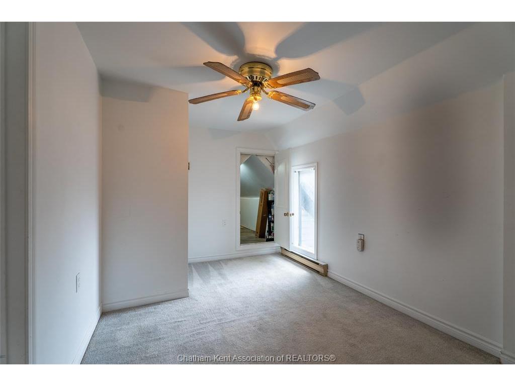 









253


St Clair

Street,
Chatham,




ON
N7L 3J8

