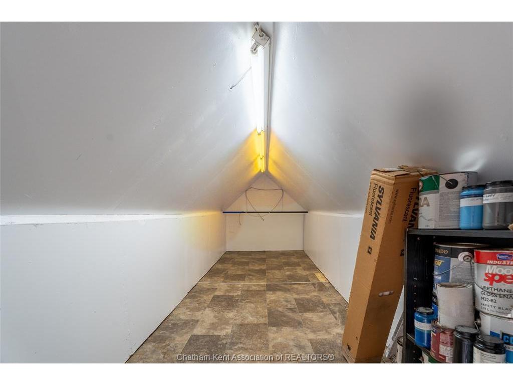 









253


St Clair

Street,
Chatham,




ON
N7L 3J8

