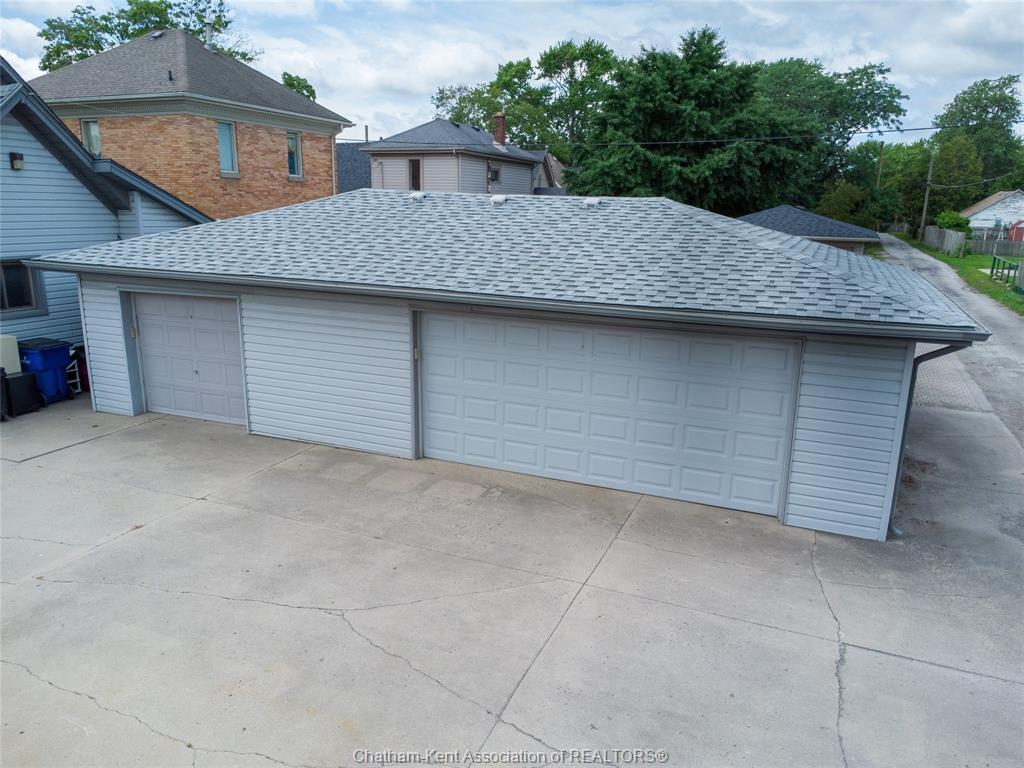









253


St Clair

Street,
Chatham,




ON
N7L 3J8

