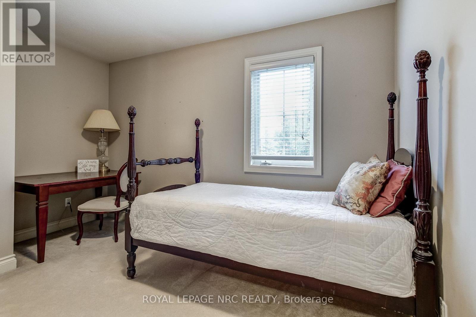 












37 FRONTIER DRIVE

,
Niagara-on-the-Lake (Virgil),




Ontario
L0S1J0

