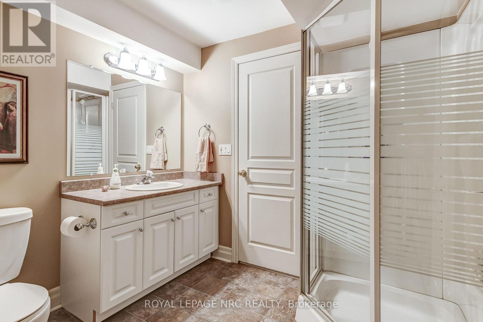 












37 FRONTIER DRIVE

,
Niagara-on-the-Lake (Virgil),




Ontario
L0S1J0

