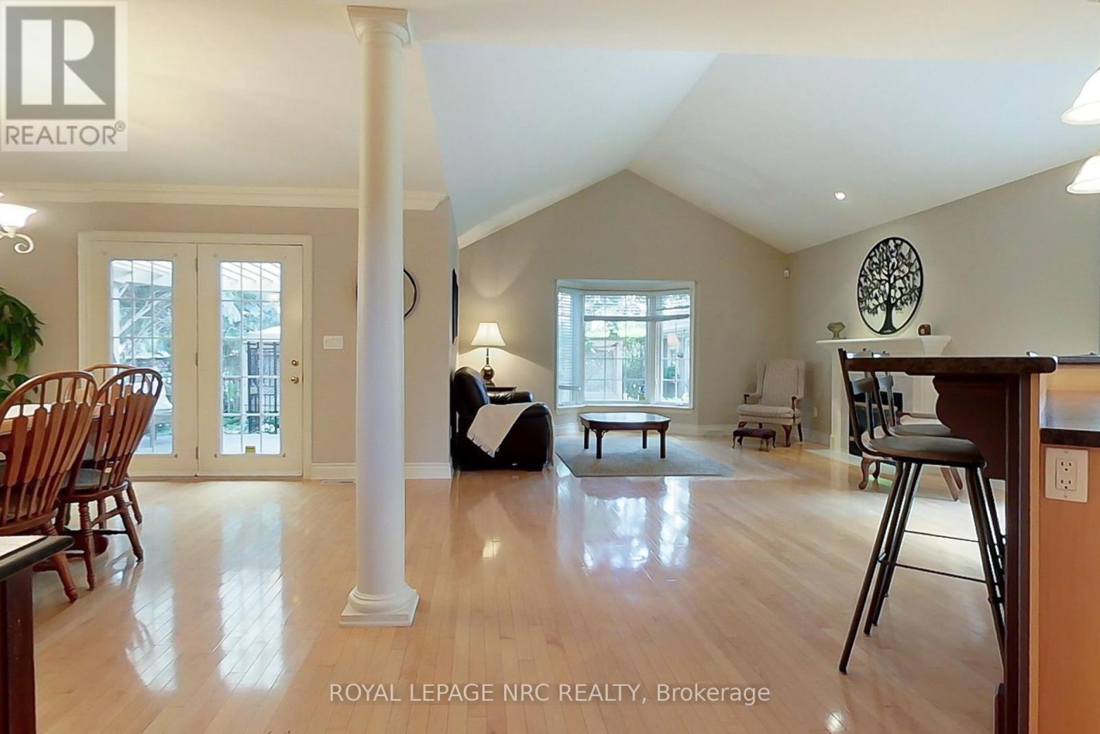 












37 FRONTIER DRIVE

,
Niagara-on-the-Lake (Virgil),




Ontario
L0S1J0

