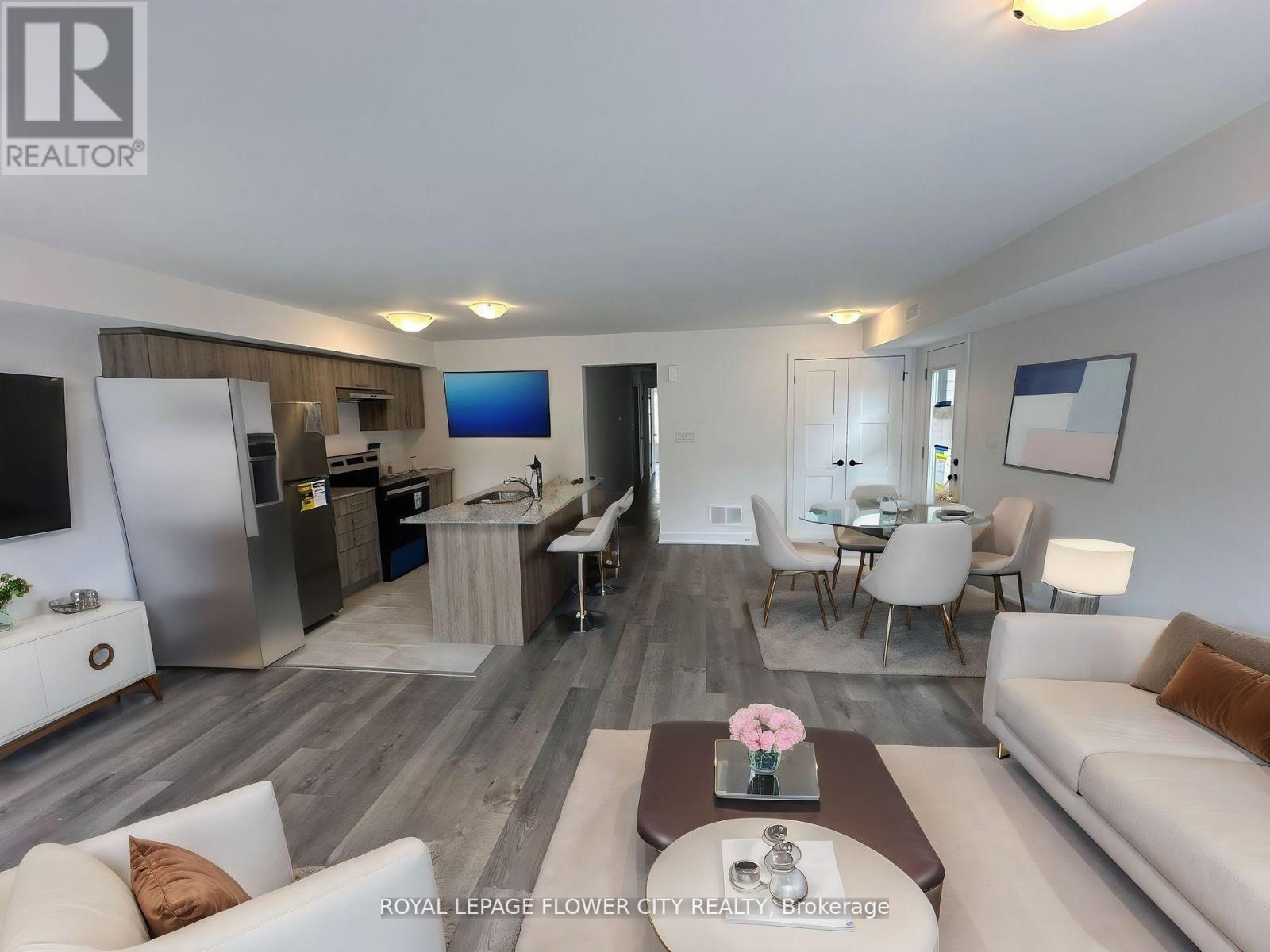 












5 - 14 PUMPKIN CORNER CRESCENT

,
Barrie,




Ontario
L9J0T6

