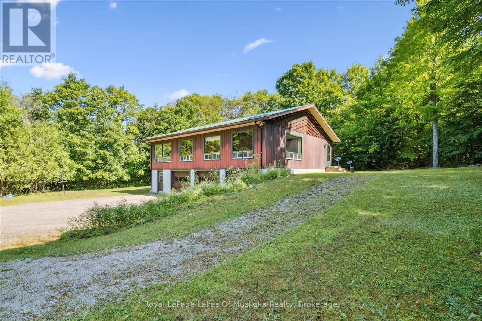 












4159 MUSKOKA 117 ROAD

,
Lake of Bays (Franklin),




Ontario
P0B1A0

