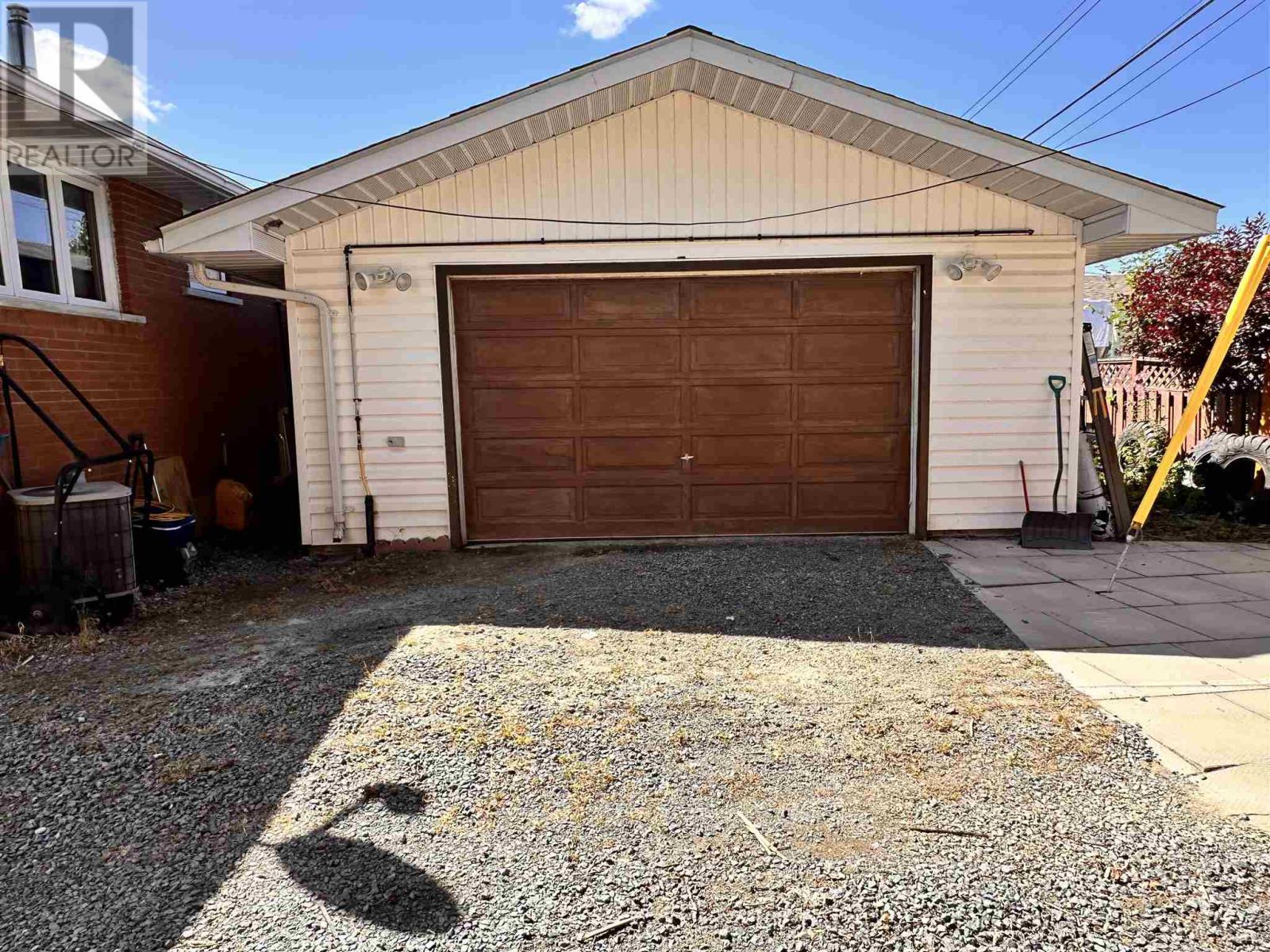 












76 Mississauga AVE

,
Elliot Lake,




Ontario
P5A2K5

