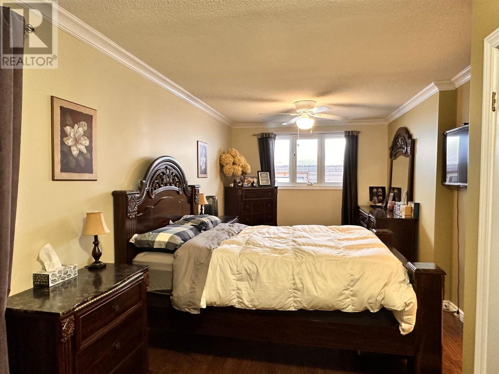 












76 Mississauga AVE

,
Elliot Lake,




Ontario
P5A2K5

