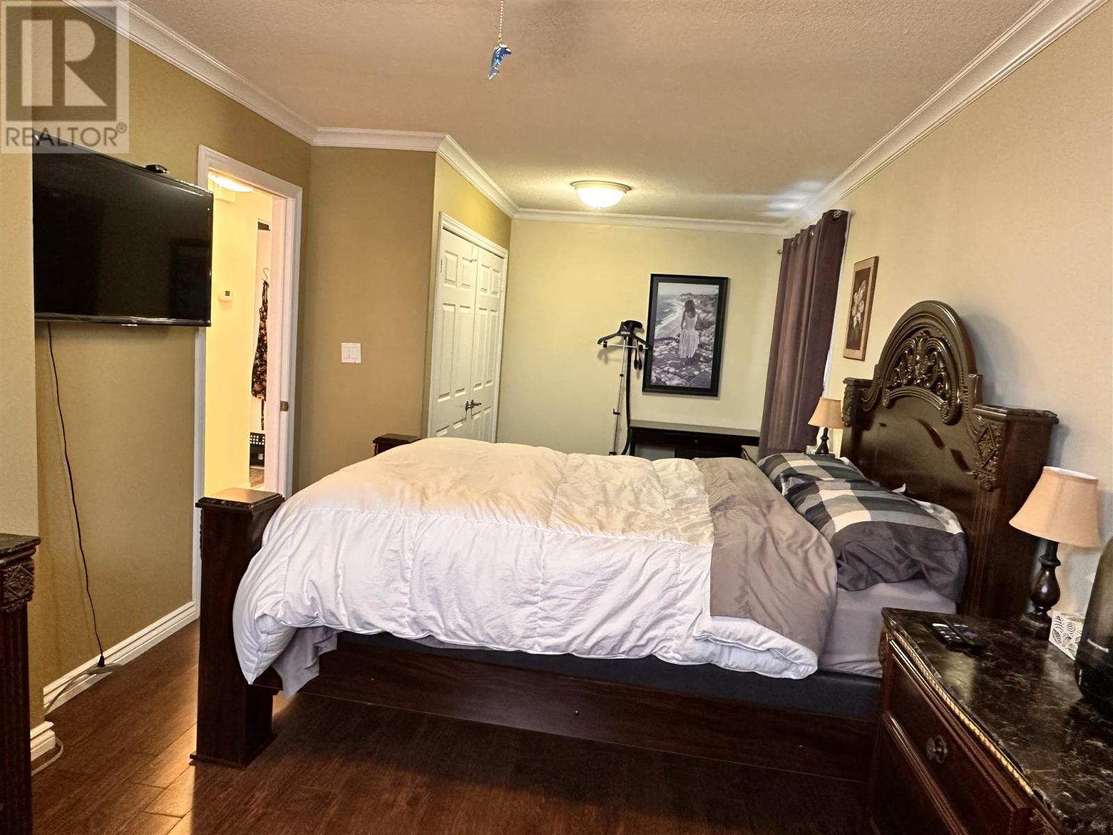 












76 Mississauga AVE

,
Elliot Lake,




Ontario
P5A2K5

