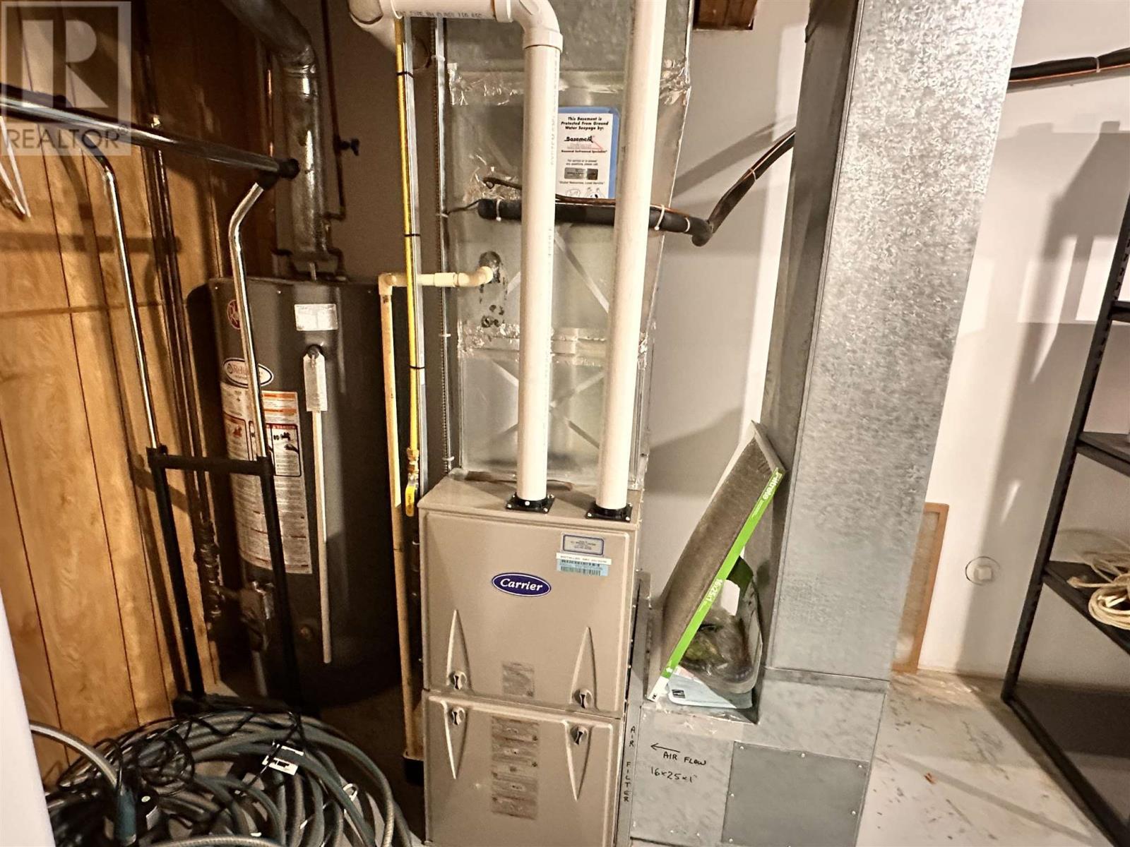 












76 Mississauga AVE

,
Elliot Lake,




Ontario
P5A2K5

