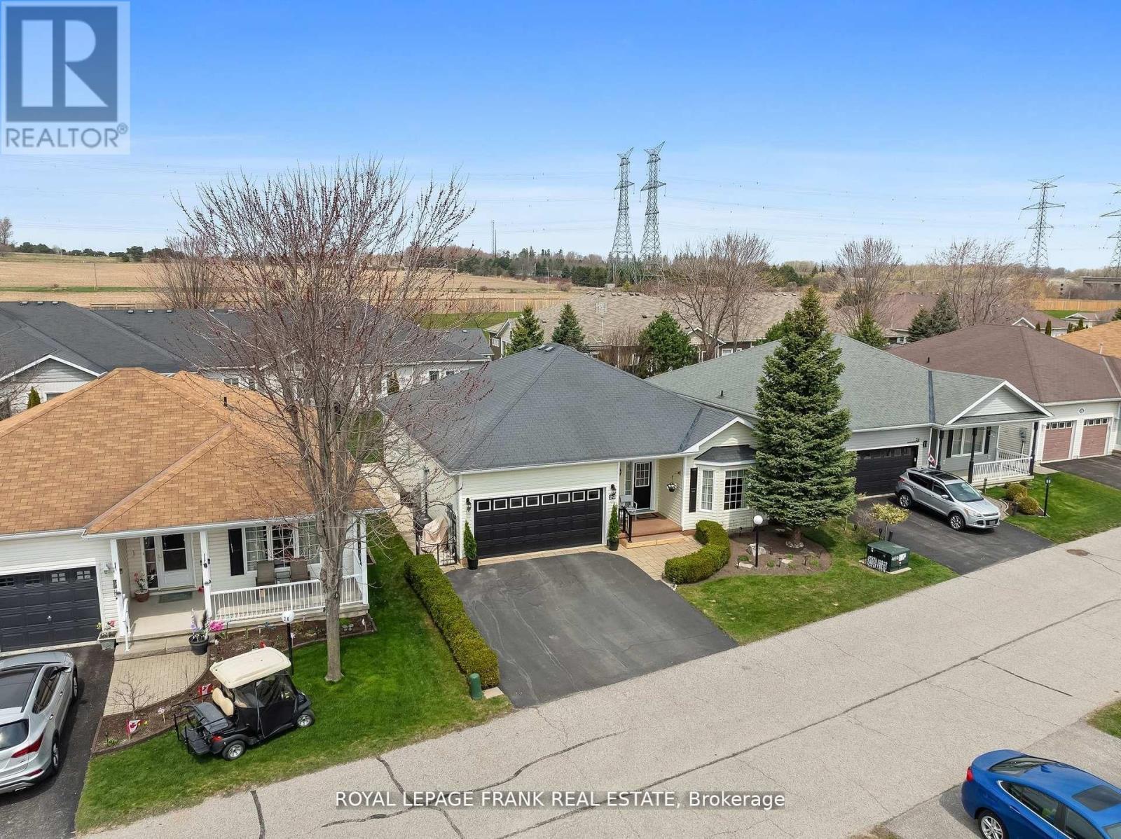 












26 KISSINGBRIDGE LANE

,
Clarington (Newcastle),




Ontario
L1B0B2


