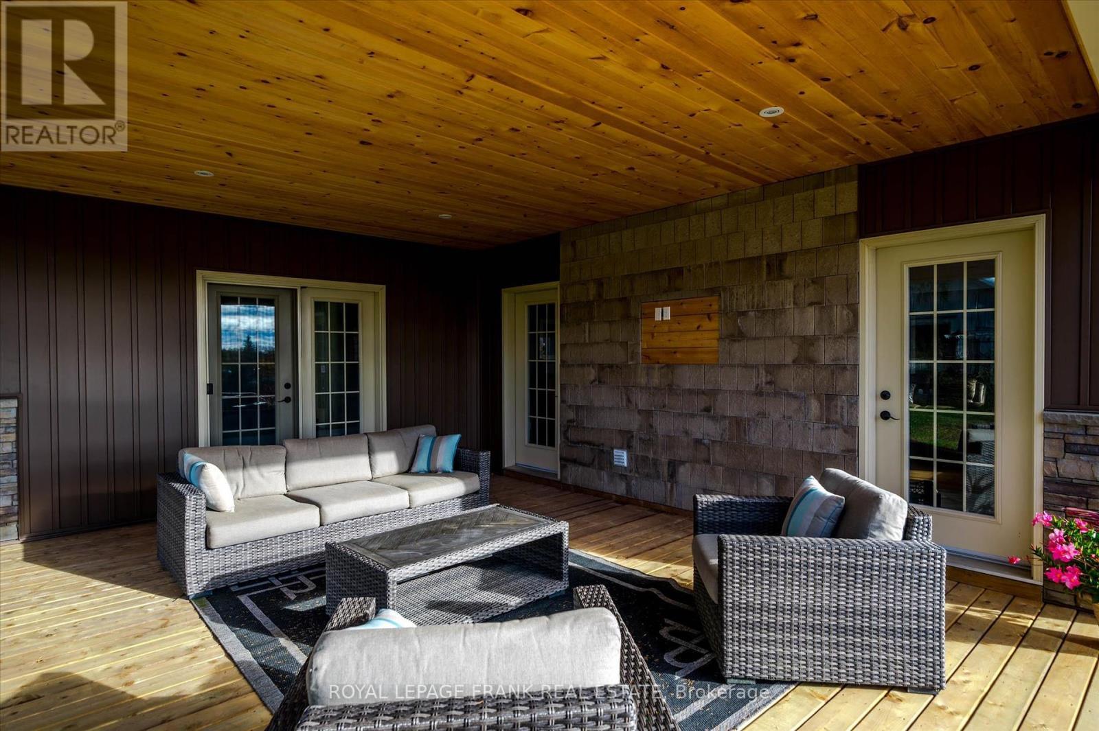 












1060 CENTRE LINE

,
Selwyn,







Ontario
K9J6X5

