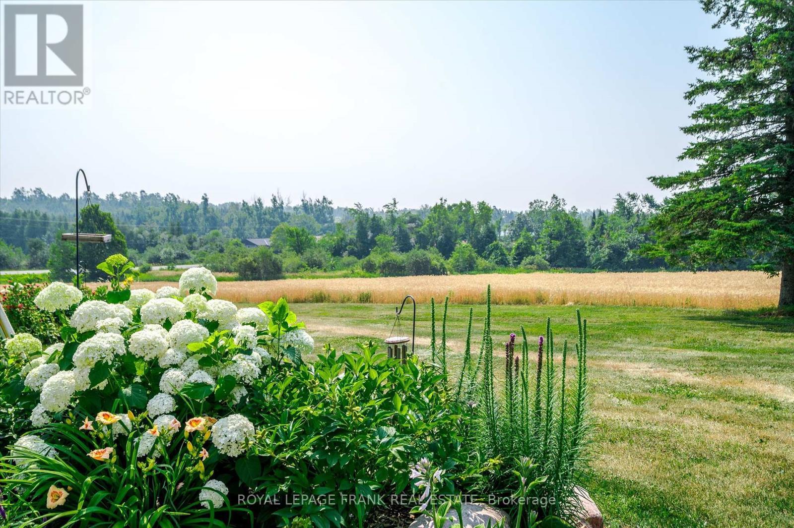 












1060 CENTRE LINE

,
Selwyn,







Ontario
K9J6X5

