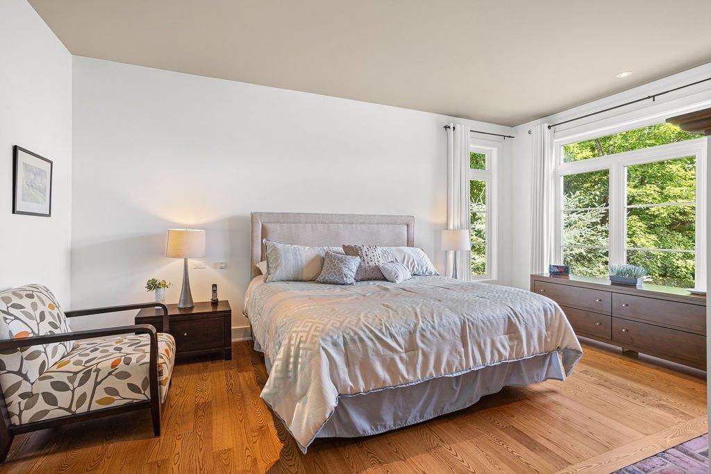 









1056


Ch. Morgan

,
Saint-Adolphe-d'Howard,




QC
J0T2B2

