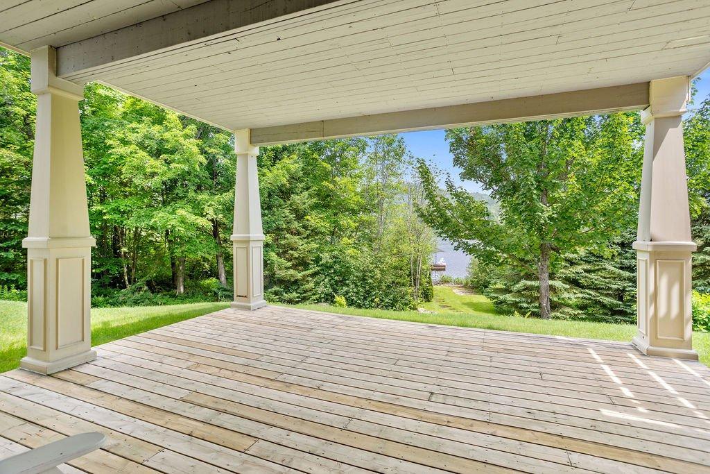 









1056


Ch. Morgan

,
Saint-Adolphe-d'Howard,




QC
J0T2B2

