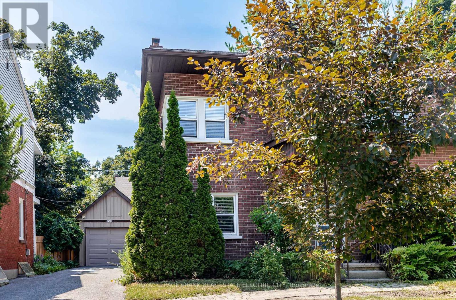 












1307 MONAGHAN ROAD

,
Peterborough Central (Old West End),




Ontario
K9J5L9

