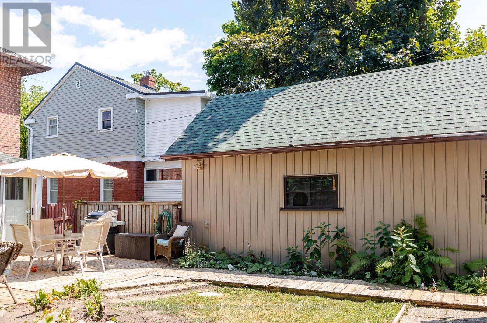 












1307 MONAGHAN ROAD

,
Peterborough Central (Old West End),




Ontario
K9J5L9

