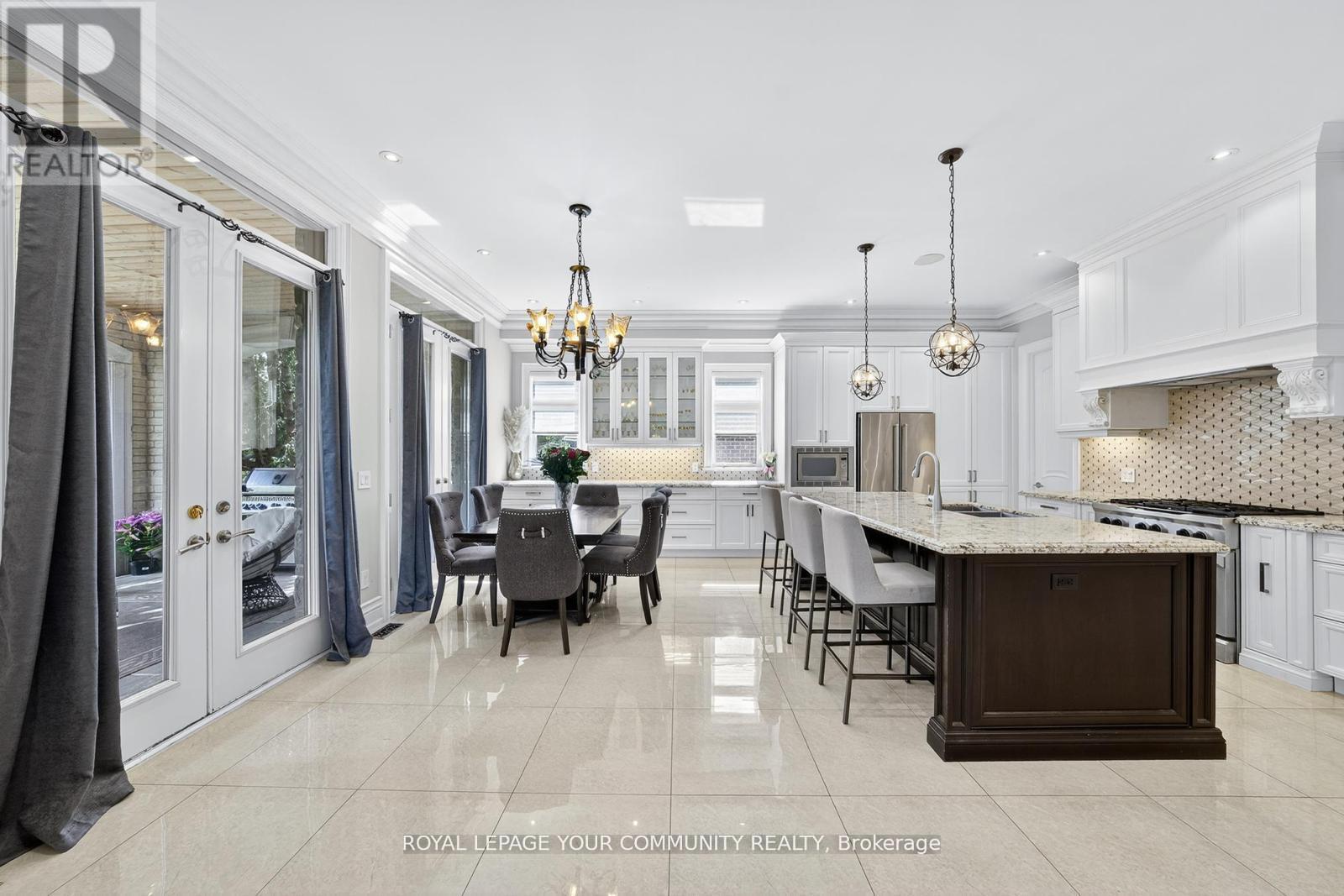 












1 LANCER DRIVE

,
Vaughan,




Ontario
L6A1E4

