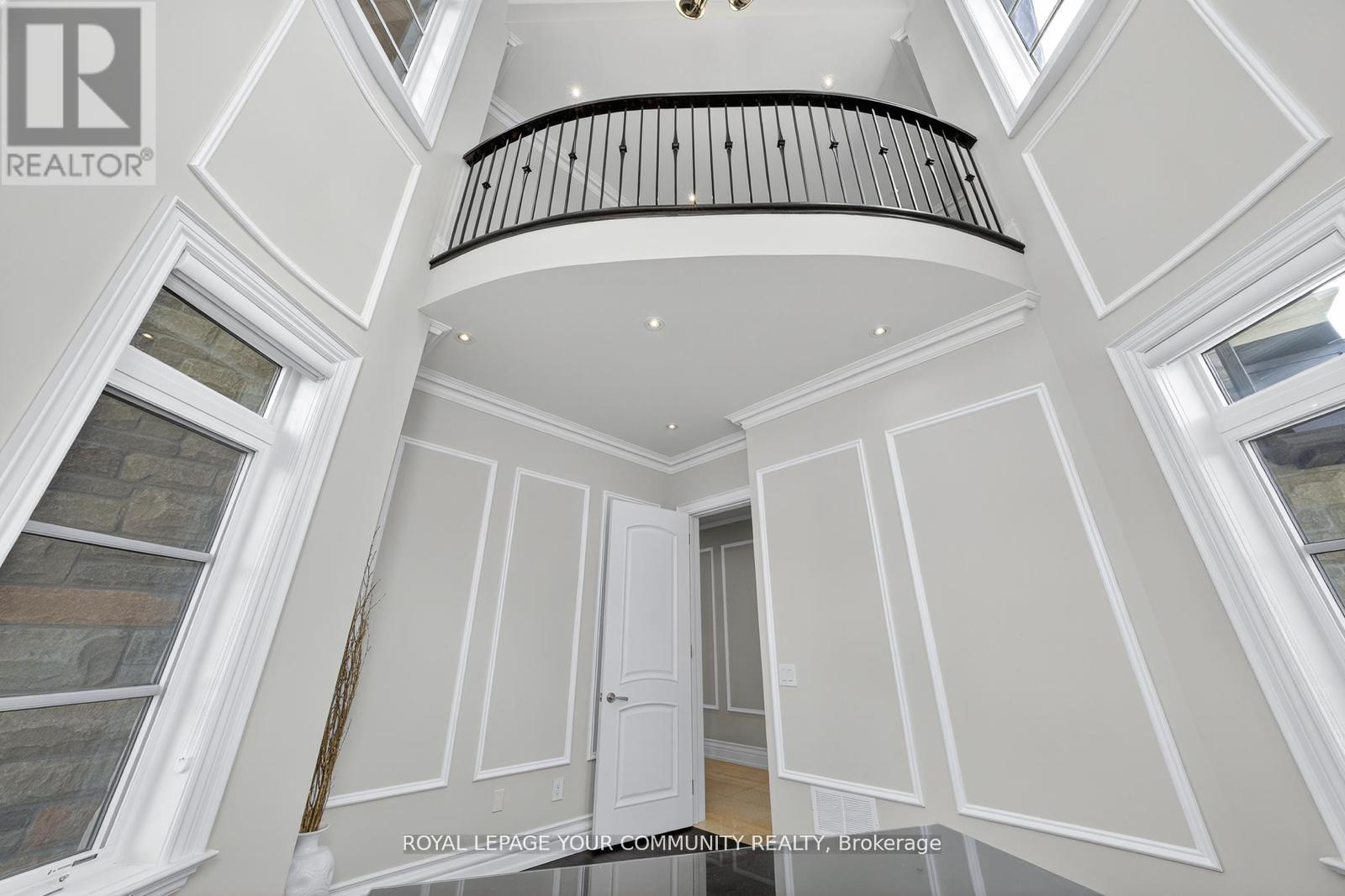 












1 LANCER DRIVE

,
Vaughan,




Ontario
L6A1E4

