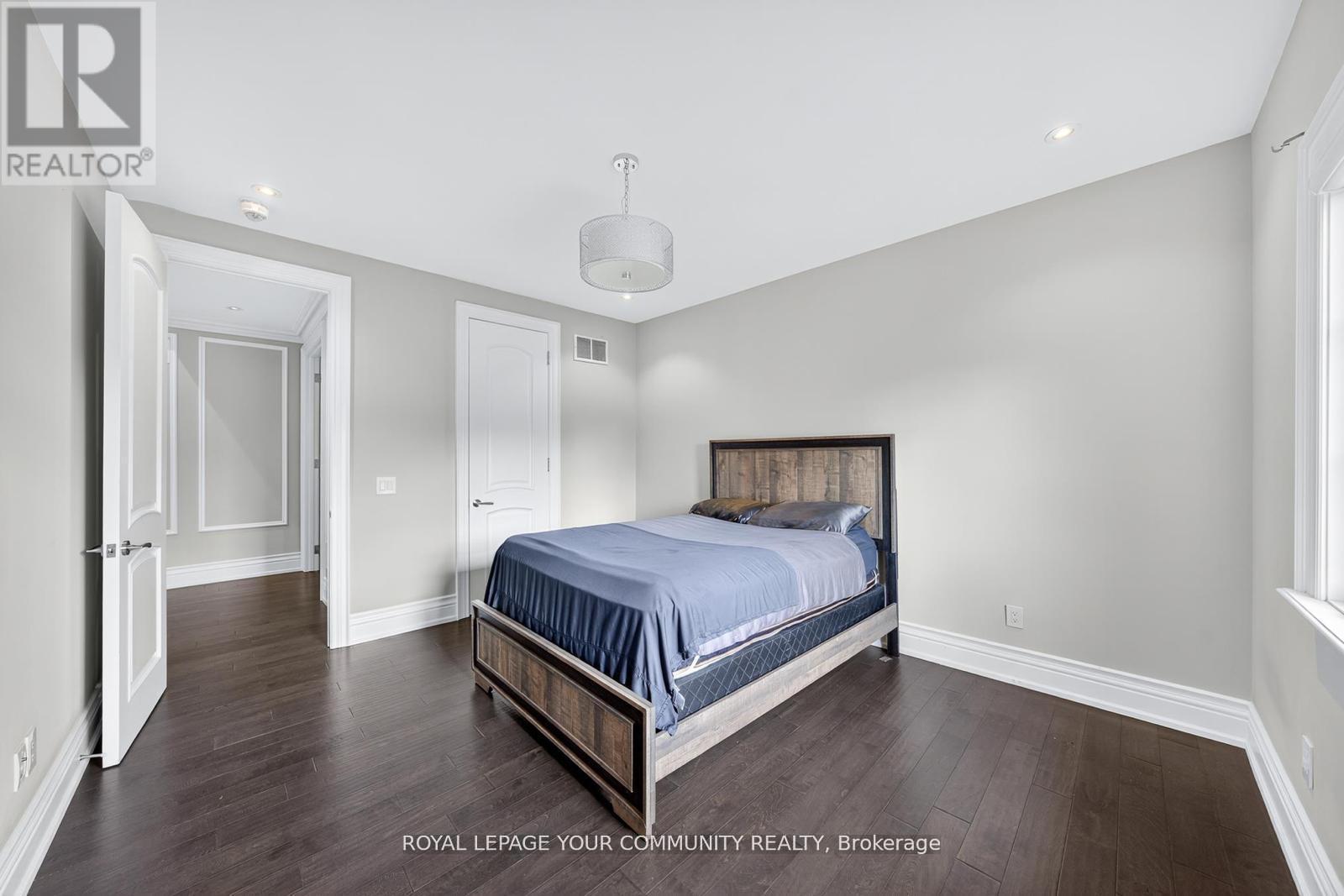 












1 LANCER DRIVE

,
Vaughan,




Ontario
L6A1E4

