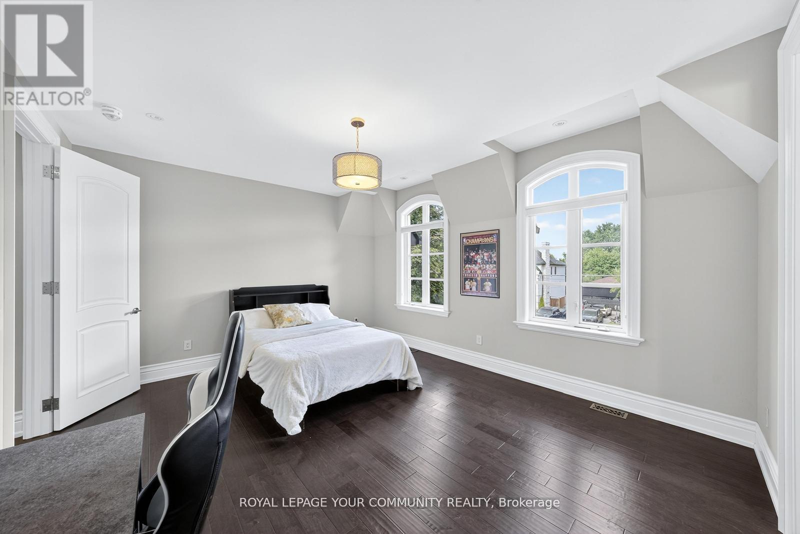 












1 LANCER DRIVE

,
Vaughan,




Ontario
L6A1E4

