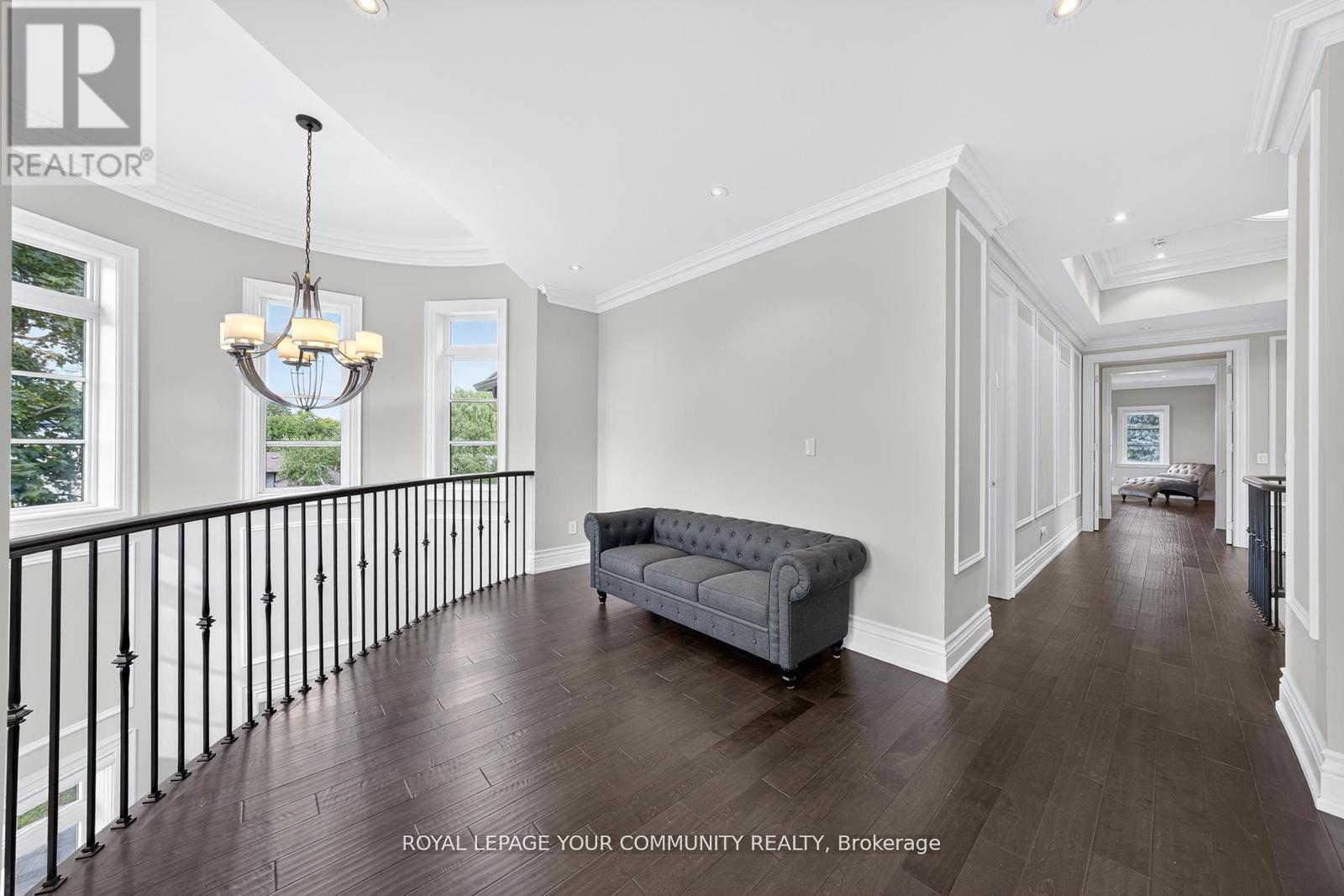












1 LANCER DRIVE

,
Vaughan,




Ontario
L6A1E4

