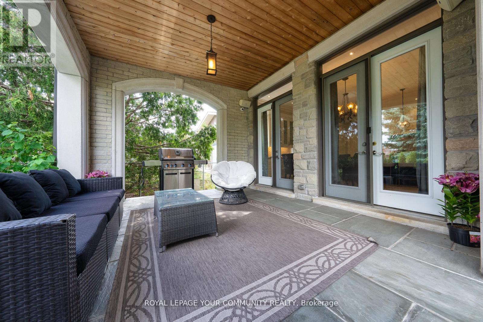 












1 LANCER DRIVE

,
Vaughan,




Ontario
L6A1E4

