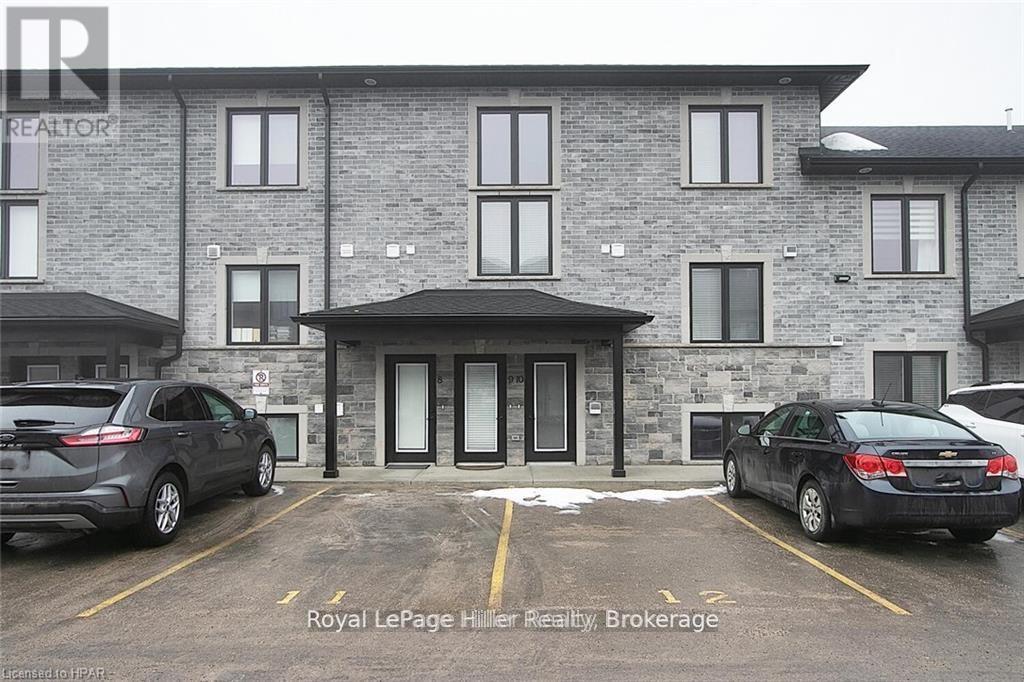 












9 - 3194 VIVIAN LINE 37 LINE

,
Stratford,




Ontario
N5A0J8

