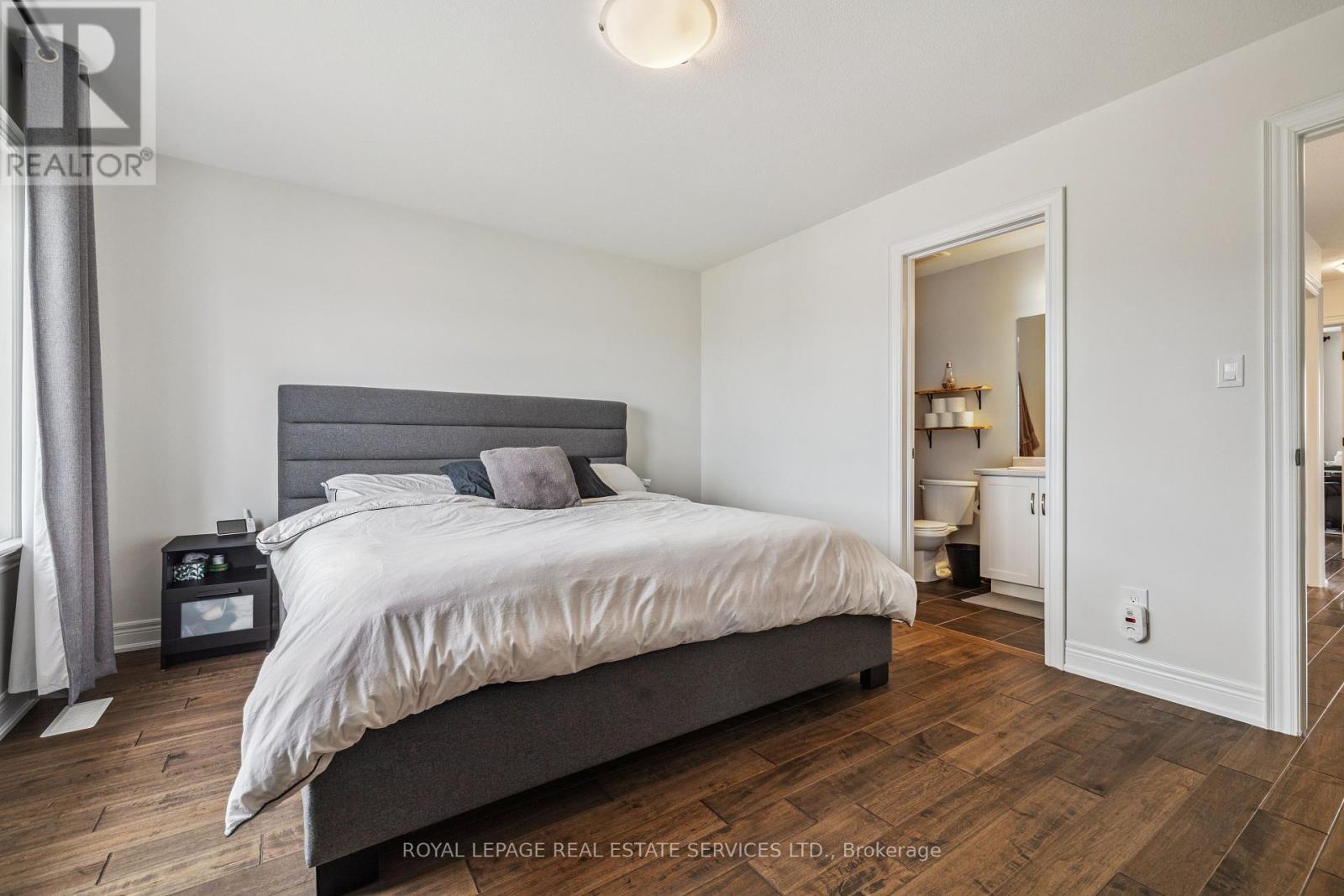 












1 - 92 SEVERINO CIRCLE

,
West Lincoln,




Ontario
L0R2A0

