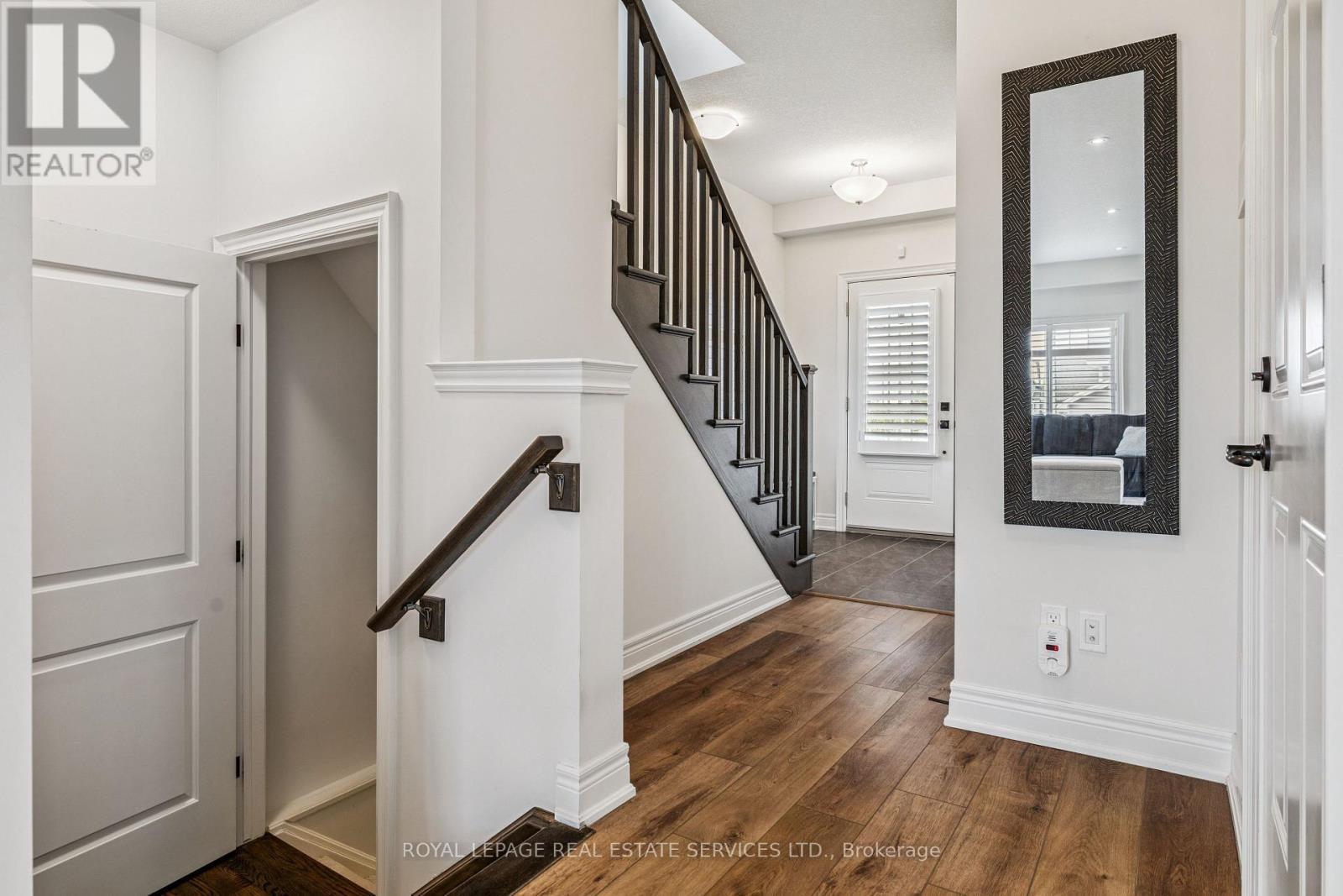 












1 - 92 SEVERINO CIRCLE

,
West Lincoln,




Ontario
L0R2A0

