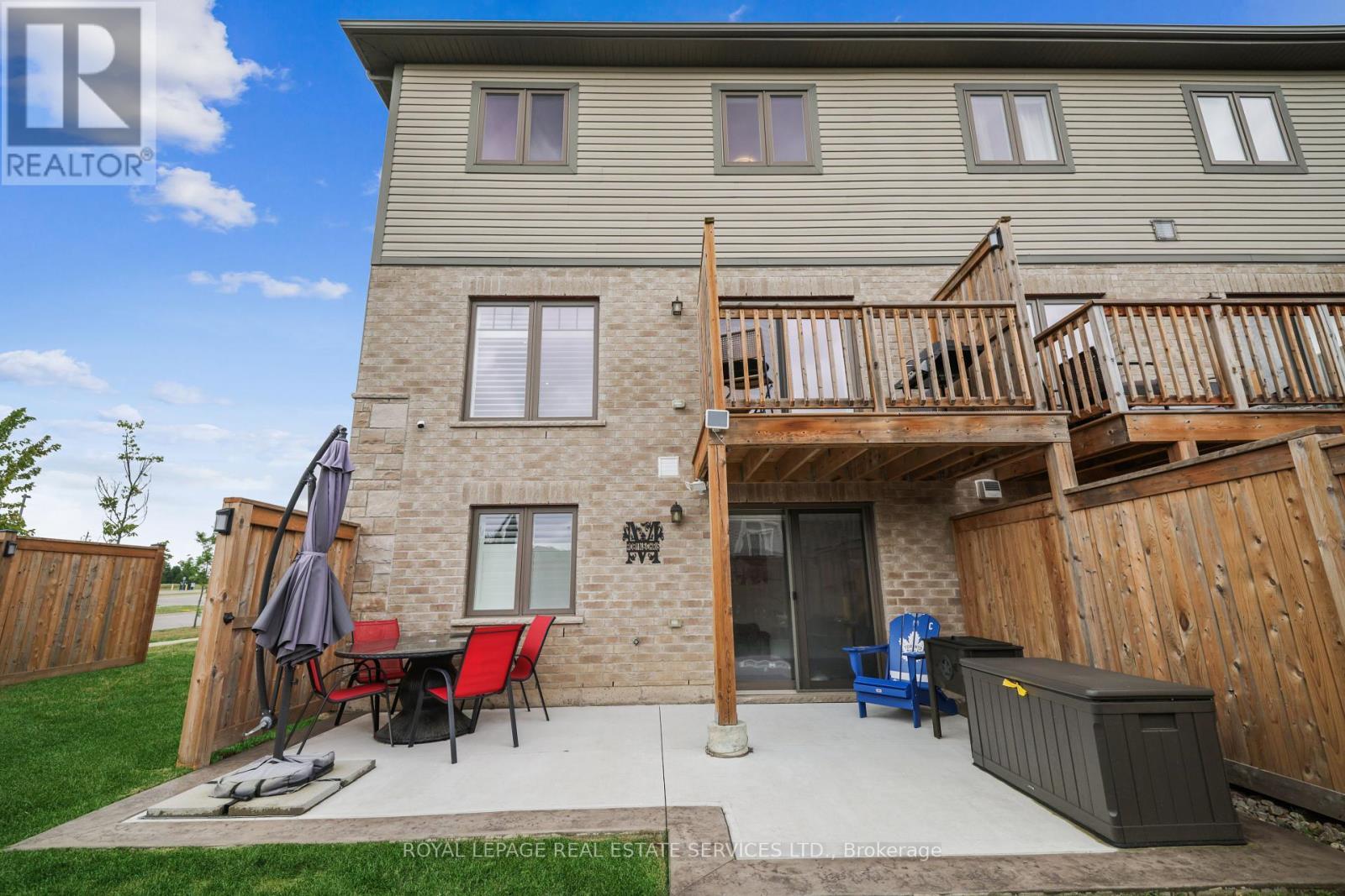 












1 - 92 SEVERINO CIRCLE

,
West Lincoln,




Ontario
L0R2A0

