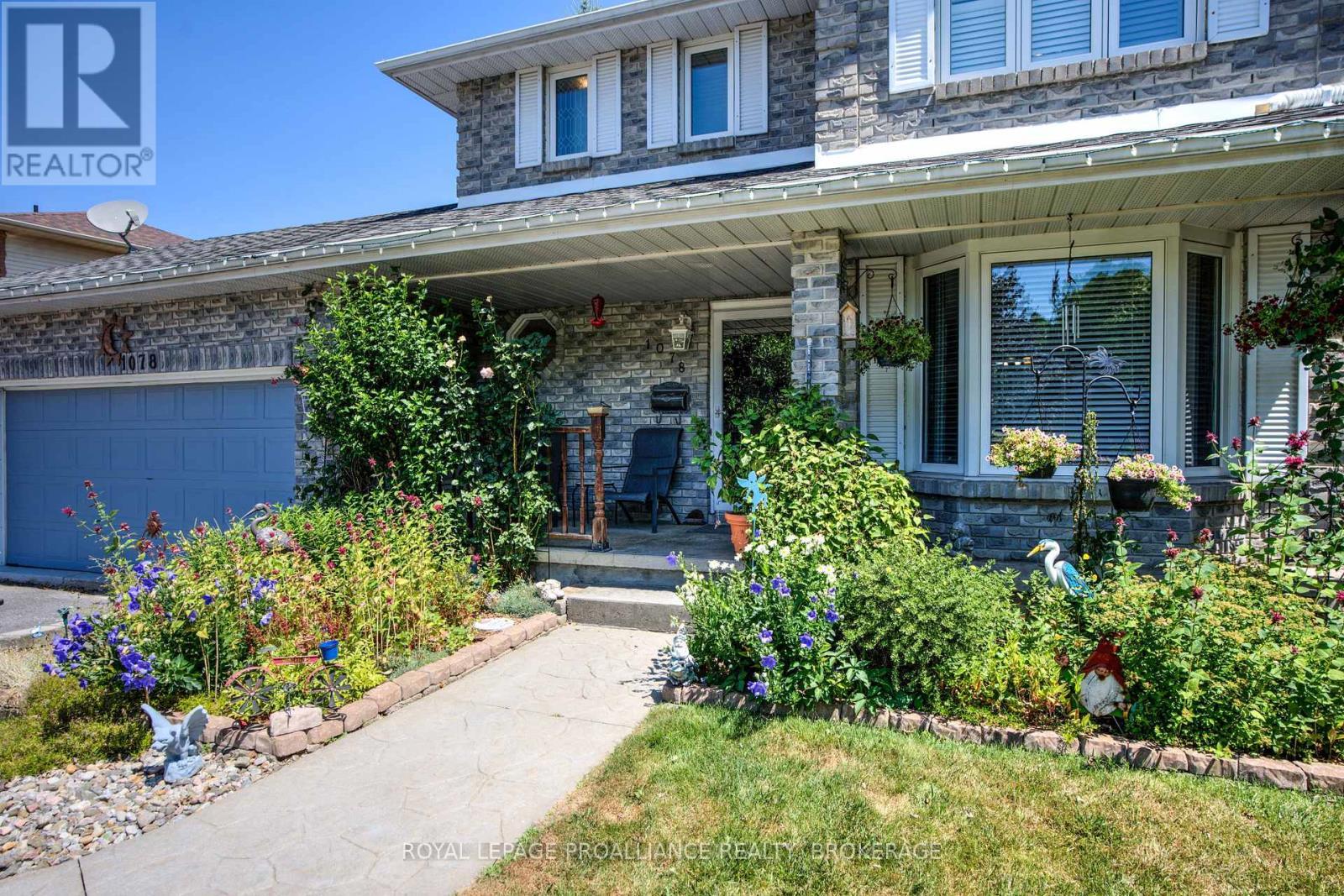 












1078 LOMBARDY STREET

,
Kingston (South of Taylor-Kidd Blvd),




Ontario
K7M8M6

