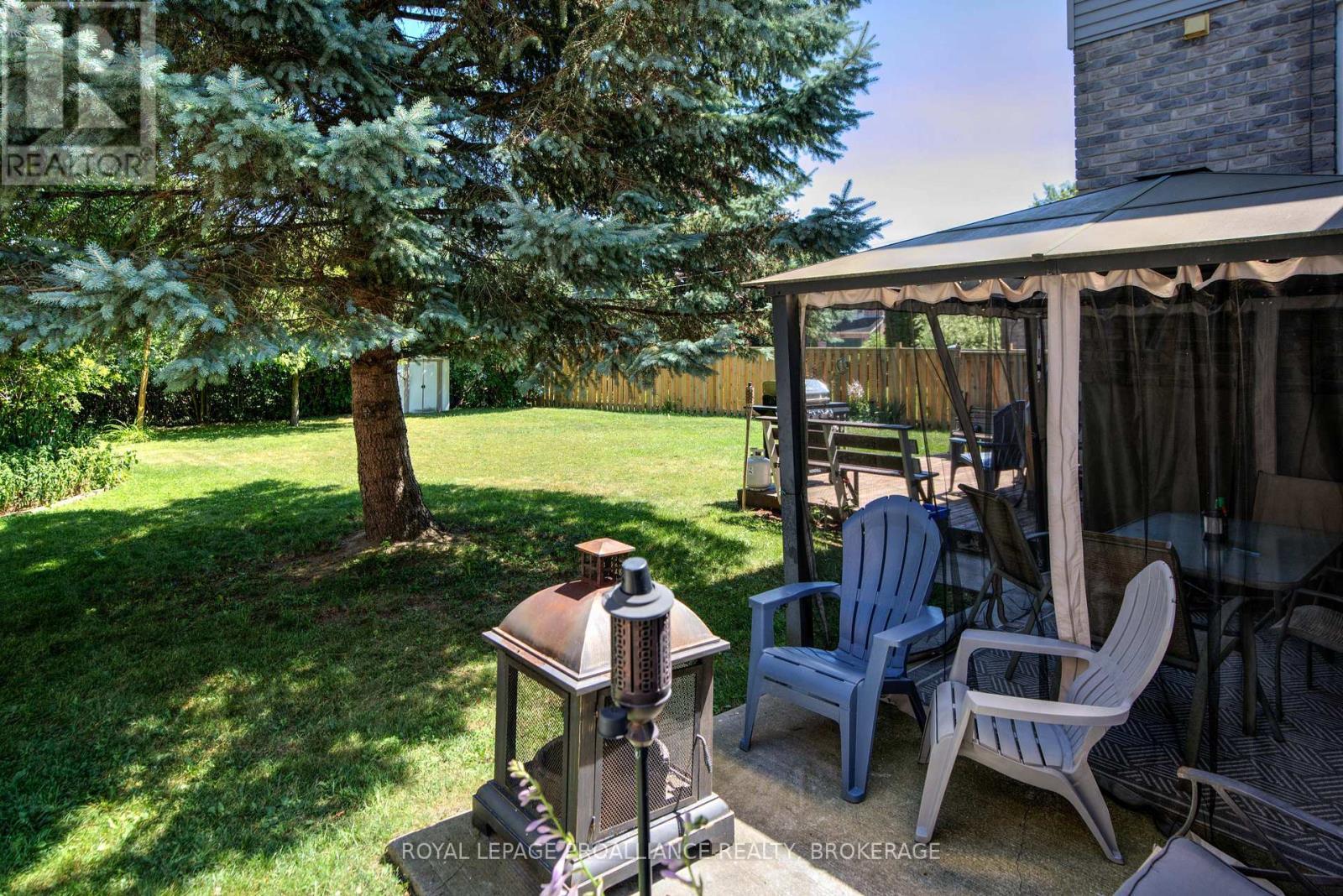 












1078 LOMBARDY STREET

,
Kingston (South of Taylor-Kidd Blvd),




Ontario
K7M8M6

