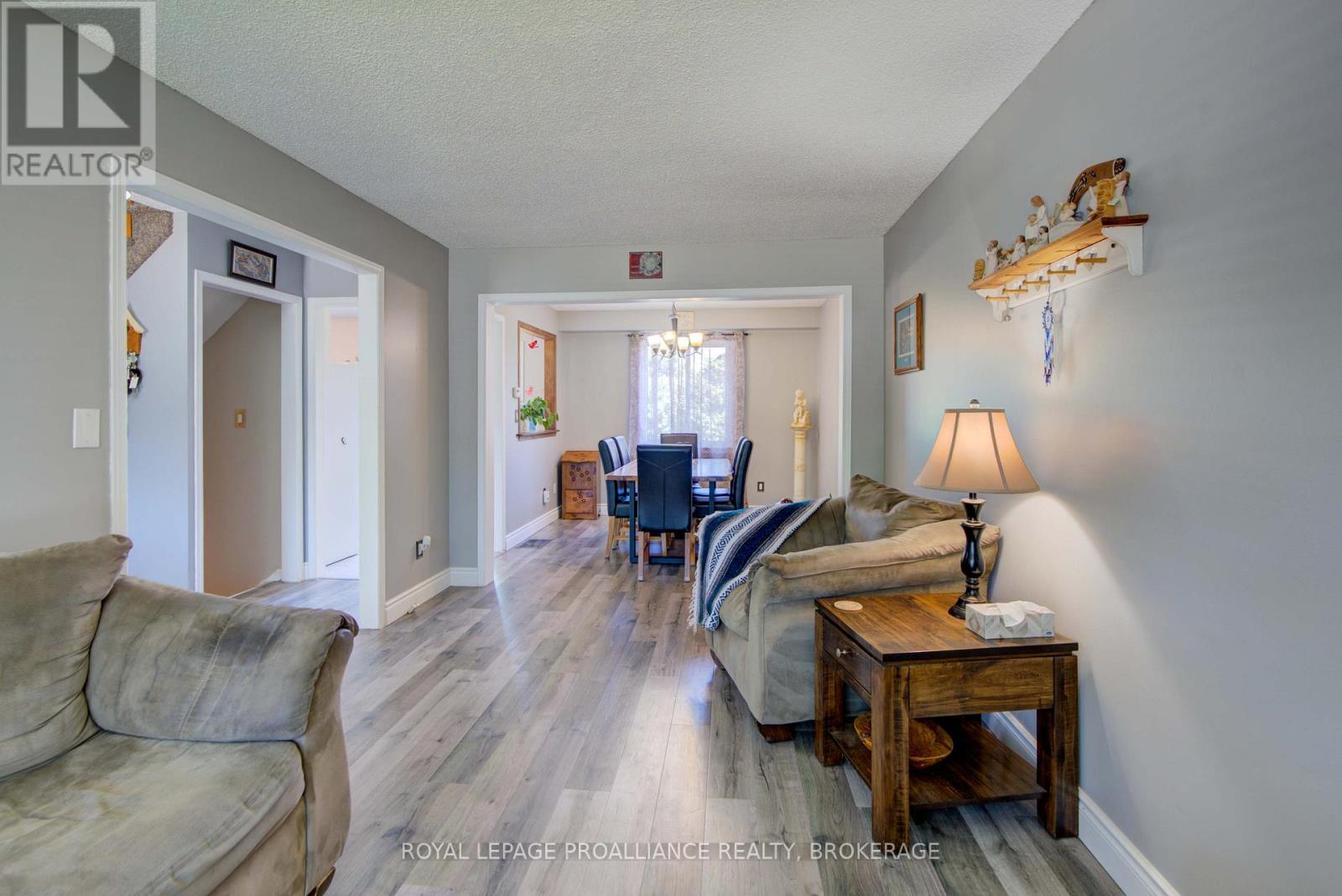 












1078 LOMBARDY STREET

,
Kingston (South of Taylor-Kidd Blvd),




Ontario
K7M8M6

