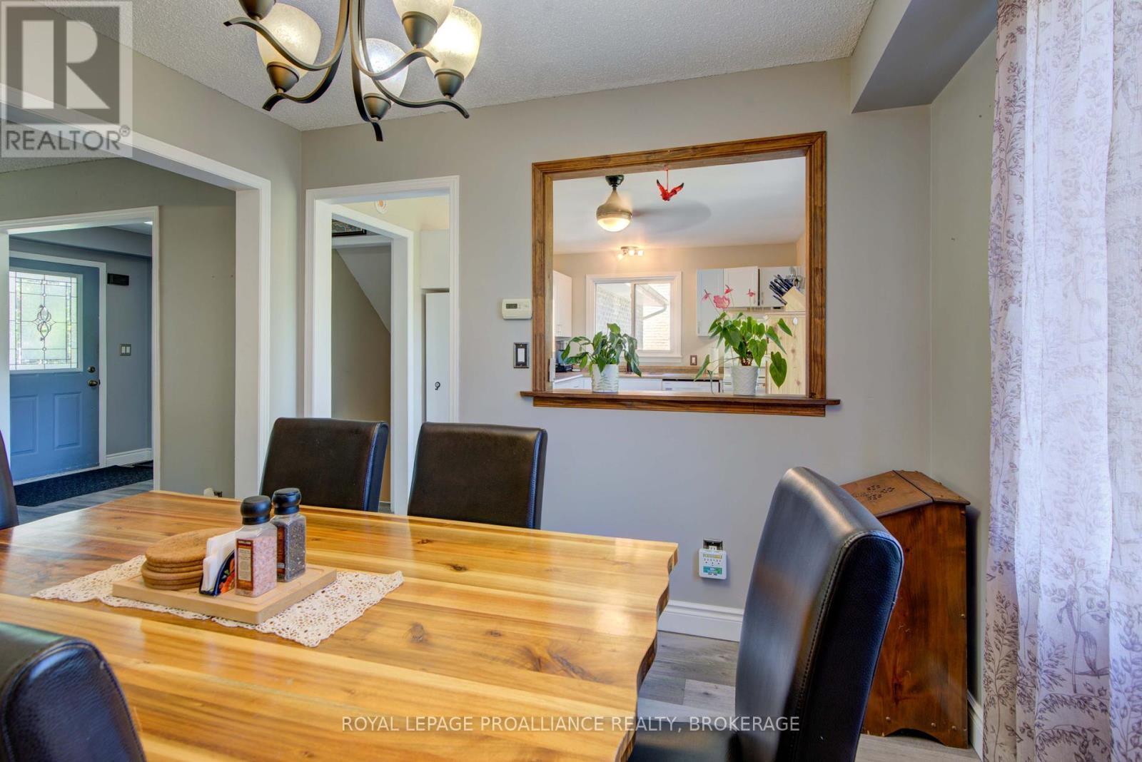 












1078 LOMBARDY STREET

,
Kingston (South of Taylor-Kidd Blvd),




Ontario
K7M8M6

